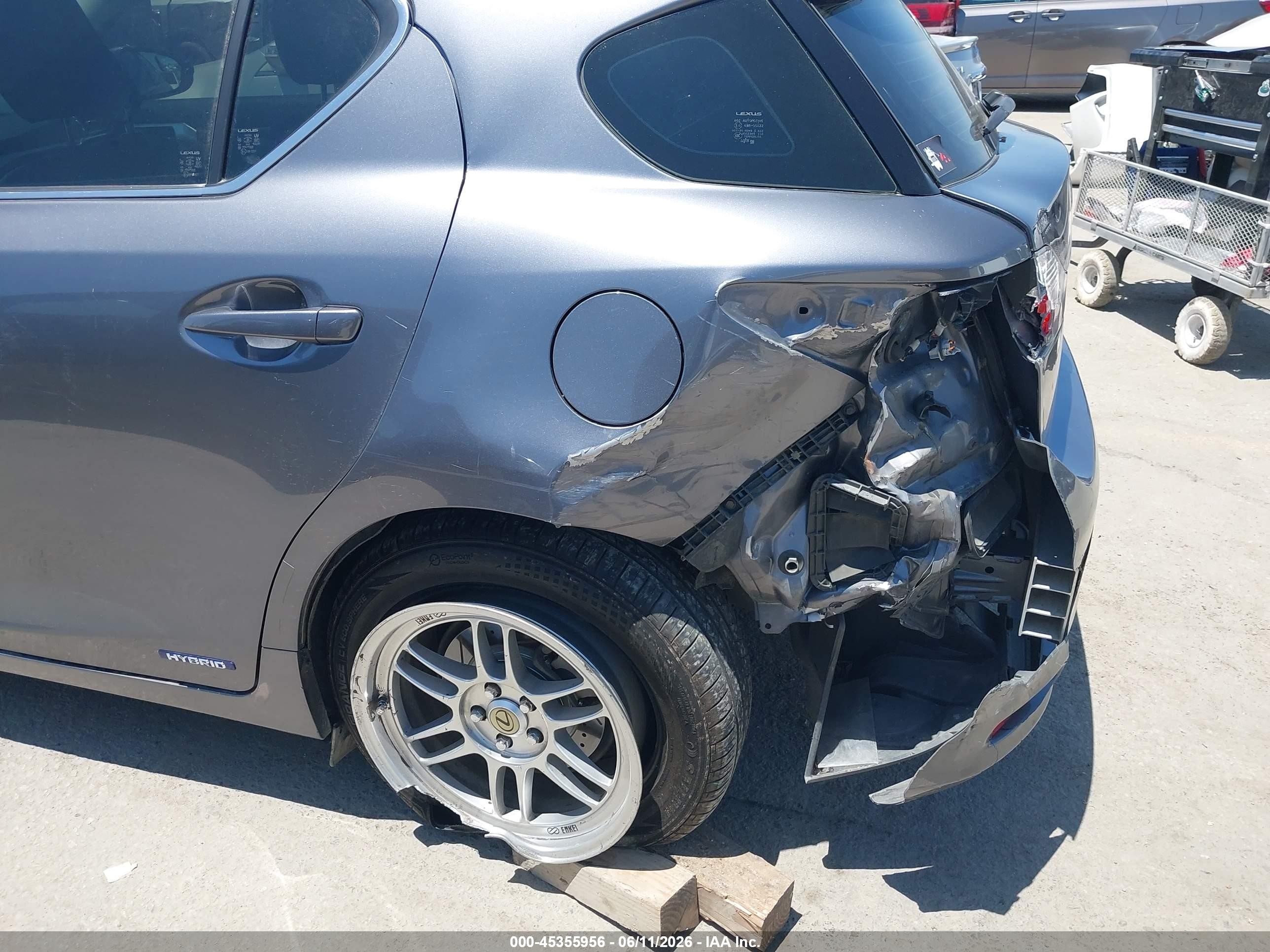 2013 Lexus Ct 200h   Gray vin: JTHKD5BH2D2170205