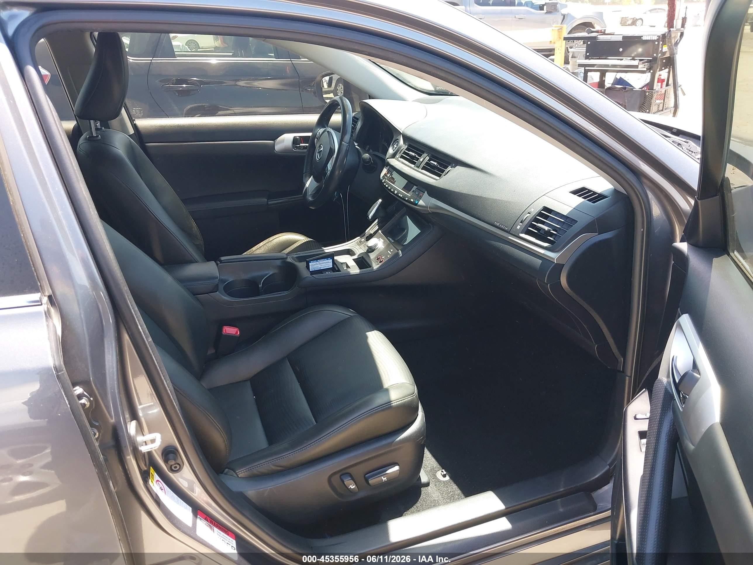 2013 Lexus Ct 200h   Gray vin: JTHKD5BH2D2170205