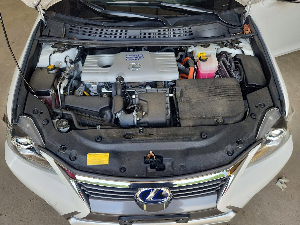 2014 Lexus Ct 200 White vin: JTHKD5BH2E2183862