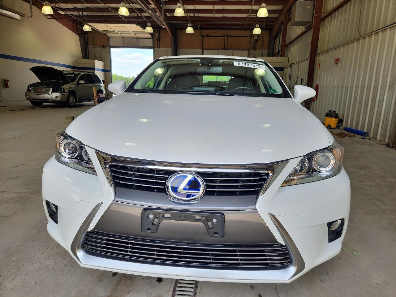 2014 Lexus Ct 200 White vin: JTHKD5BH2E2183862