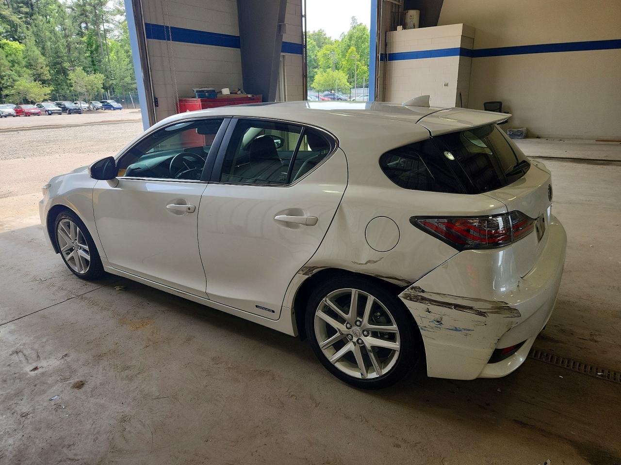 2014 Lexus Ct 200 White vin: JTHKD5BH2E2183862