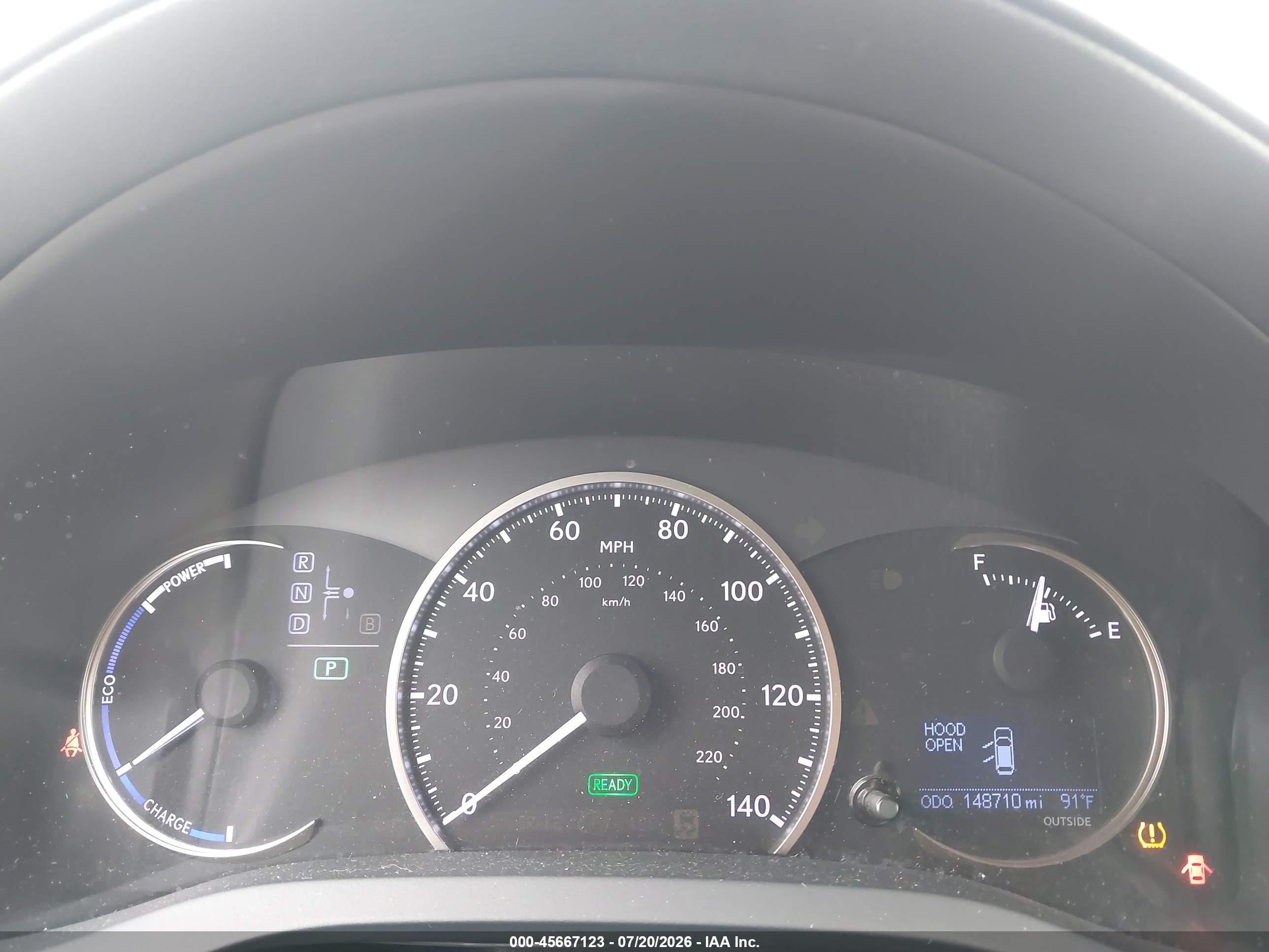2014 Lexus Ct 200h   Silver vin: JTHKD5BH2E2198894