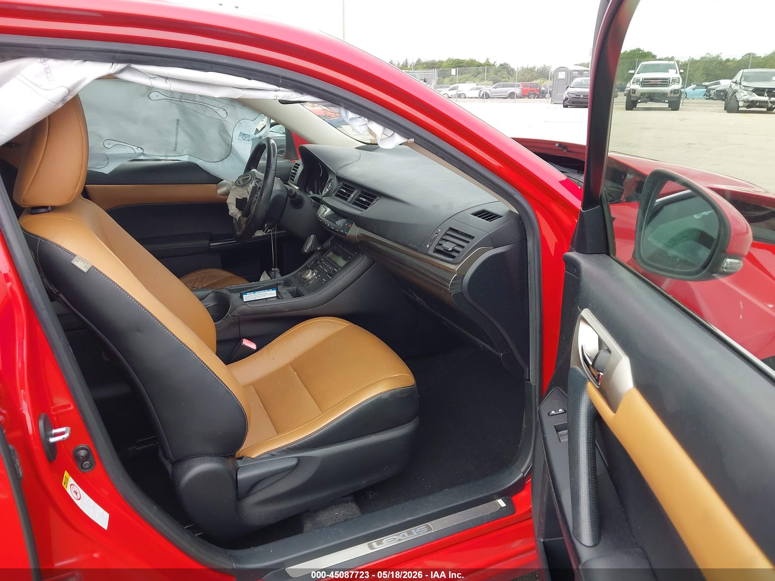 2014 Lexus Ct 200h   Red vin: JTHKD5BH2E2201986