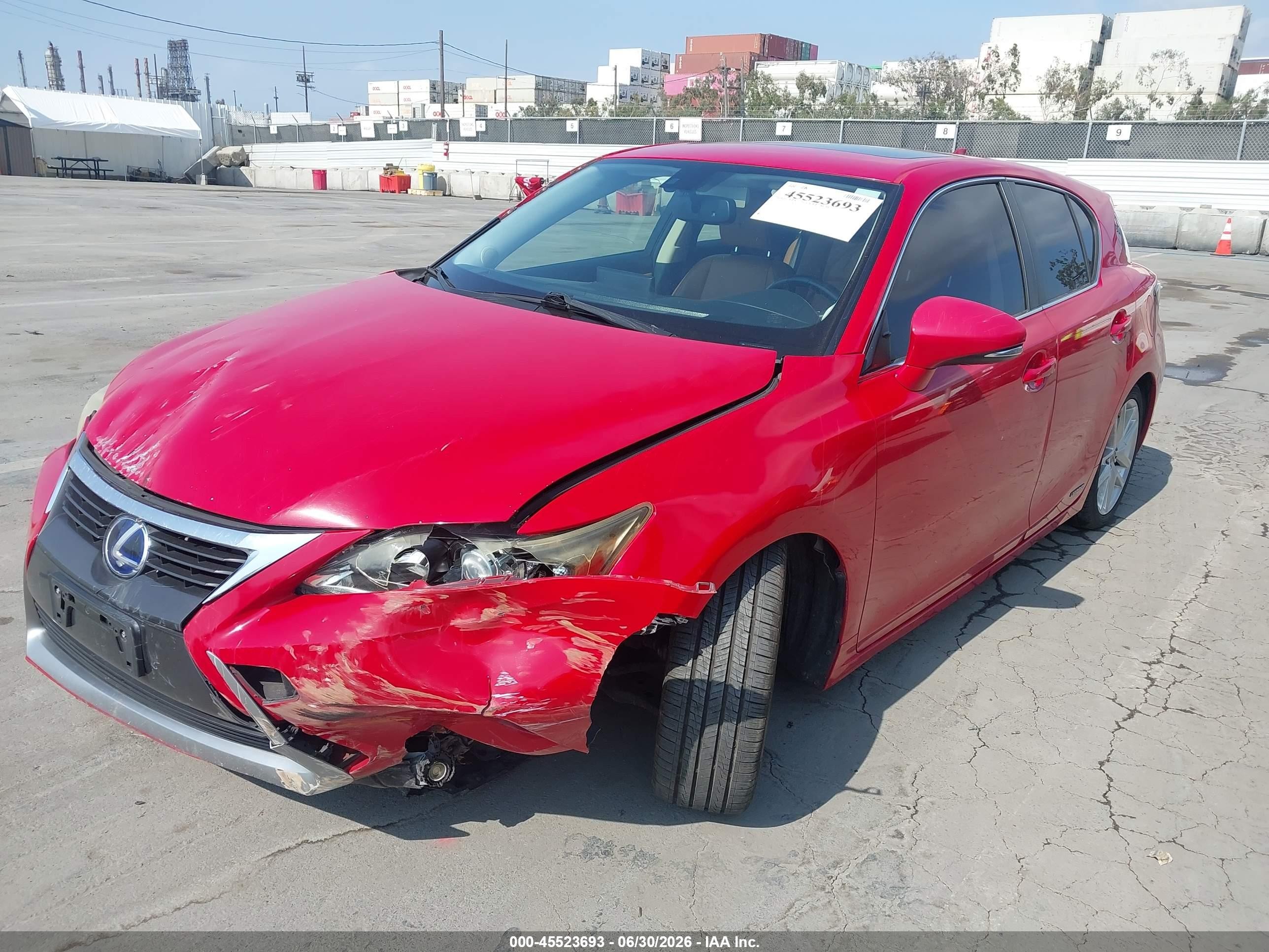 2014 Lexus Ct 200h   Red vin: JTHKD5BH2E2206914
