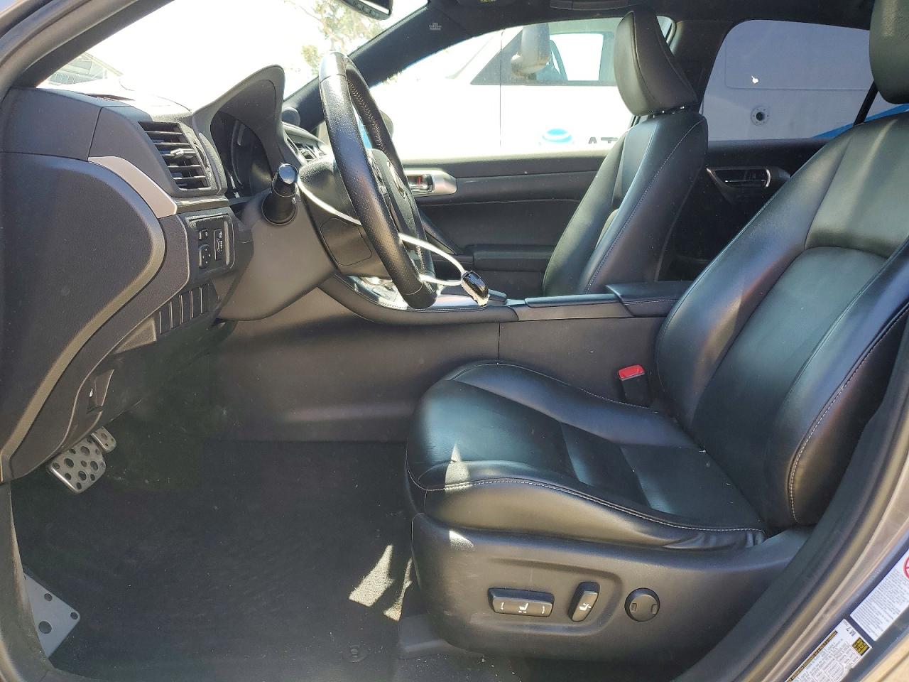 2015 Lexus Ct Silver vin: JTHKD5BH2F2216151