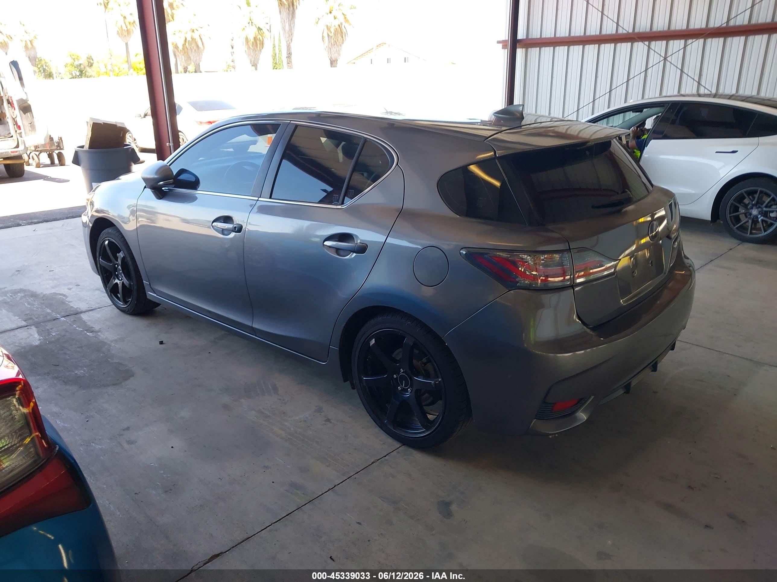 2015 Lexus Ct 200h Silver vin: JTHKD5BH2F2236674