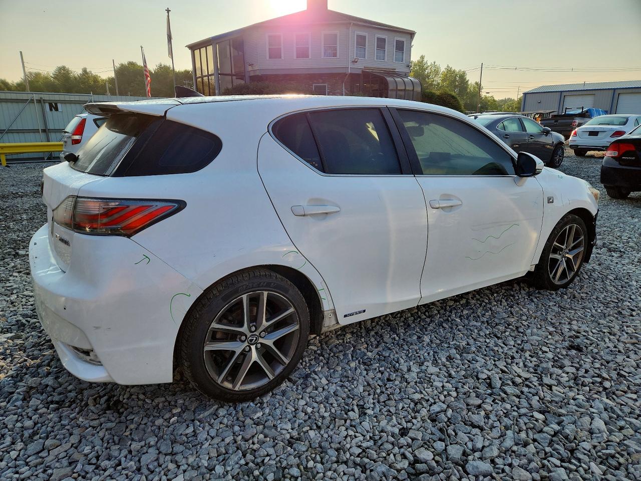 2015 Lexus Ct 200 Белый vin: JTHKD5BH2F2246461