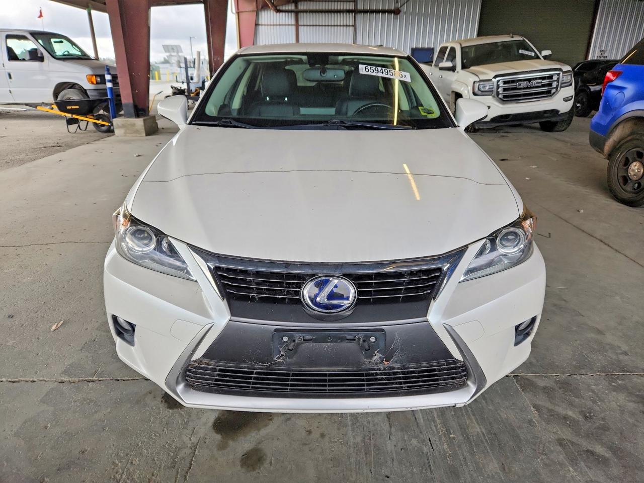 2015 Lexus Ct 200 White vin: JTHKD5BH2F2247318