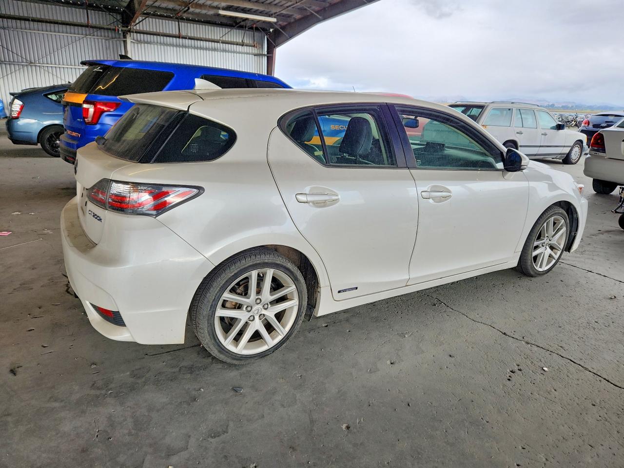 2015 Lexus Ct 200 White vin: JTHKD5BH2F2247318