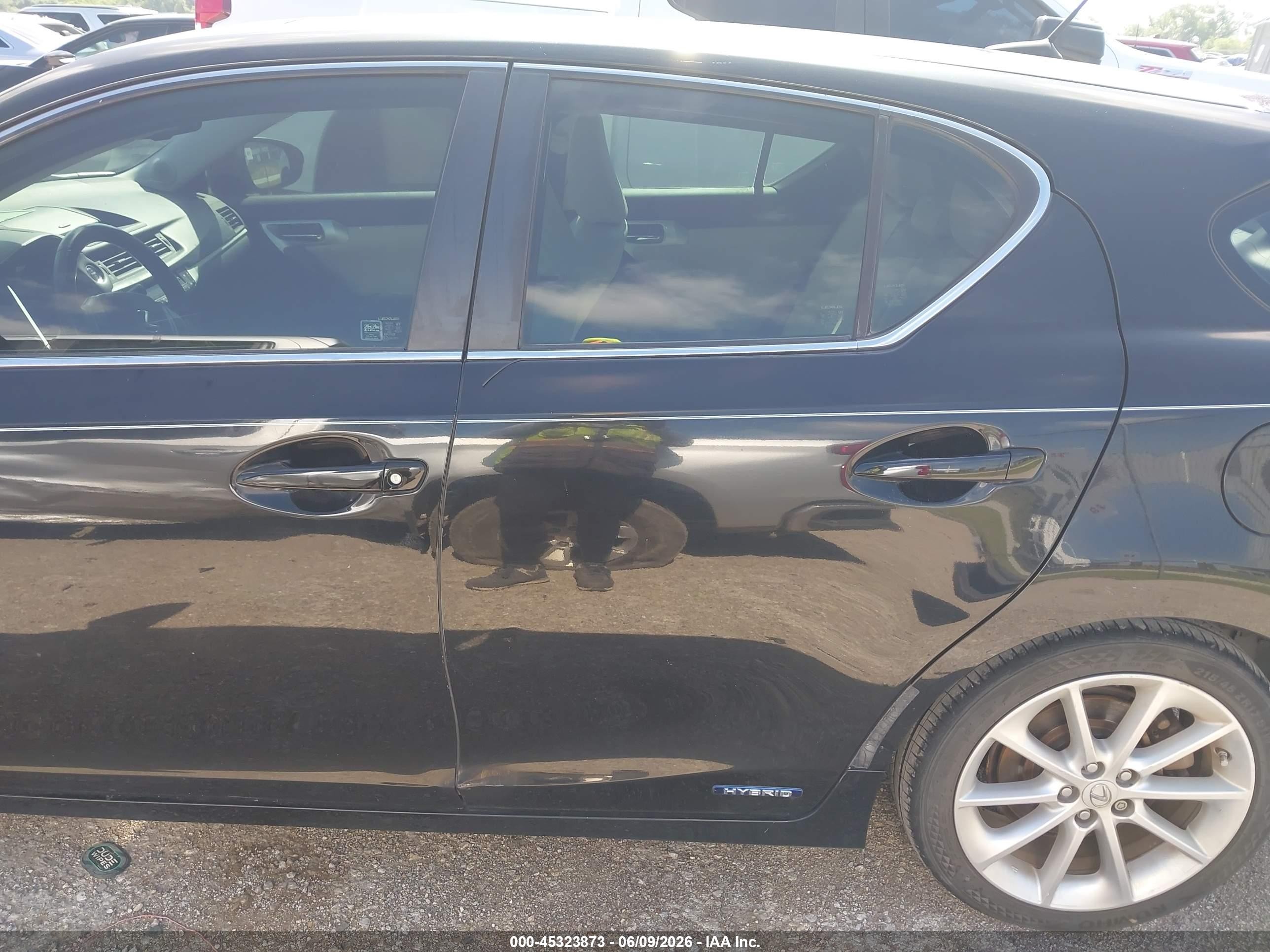 2012 Lexus Ct 200h Premium Black vin: JTHKD5BH3C2048547
