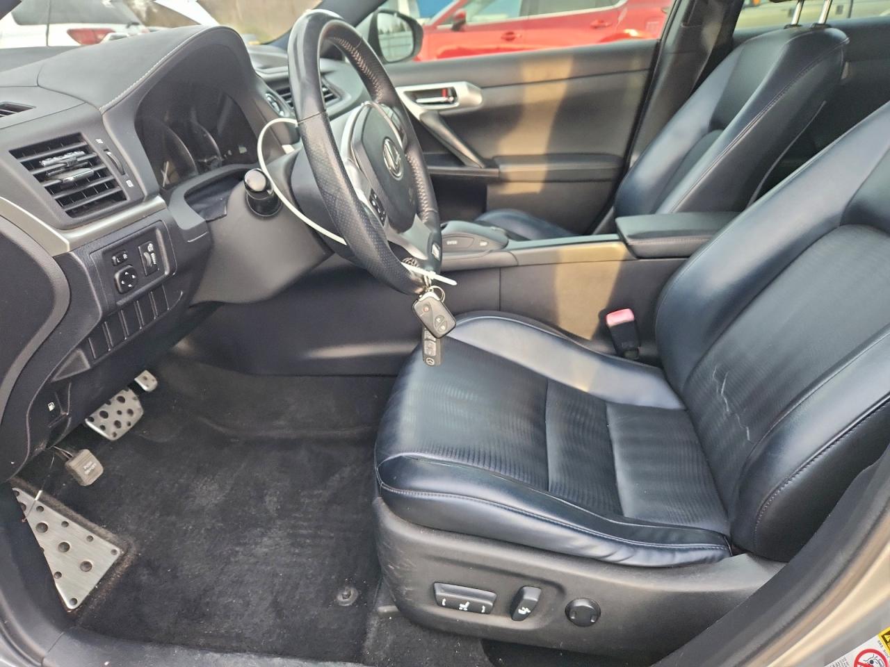 2012 Lexus Ct 200 Silver vin: JTHKD5BH3C2055448