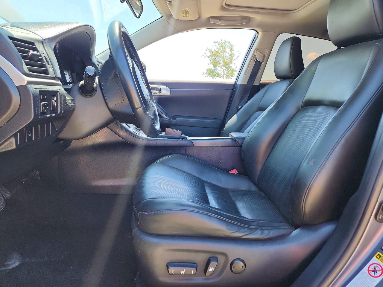 2012 Lexus Ct 200 Gray vin: JTHKD5BH3C2084013