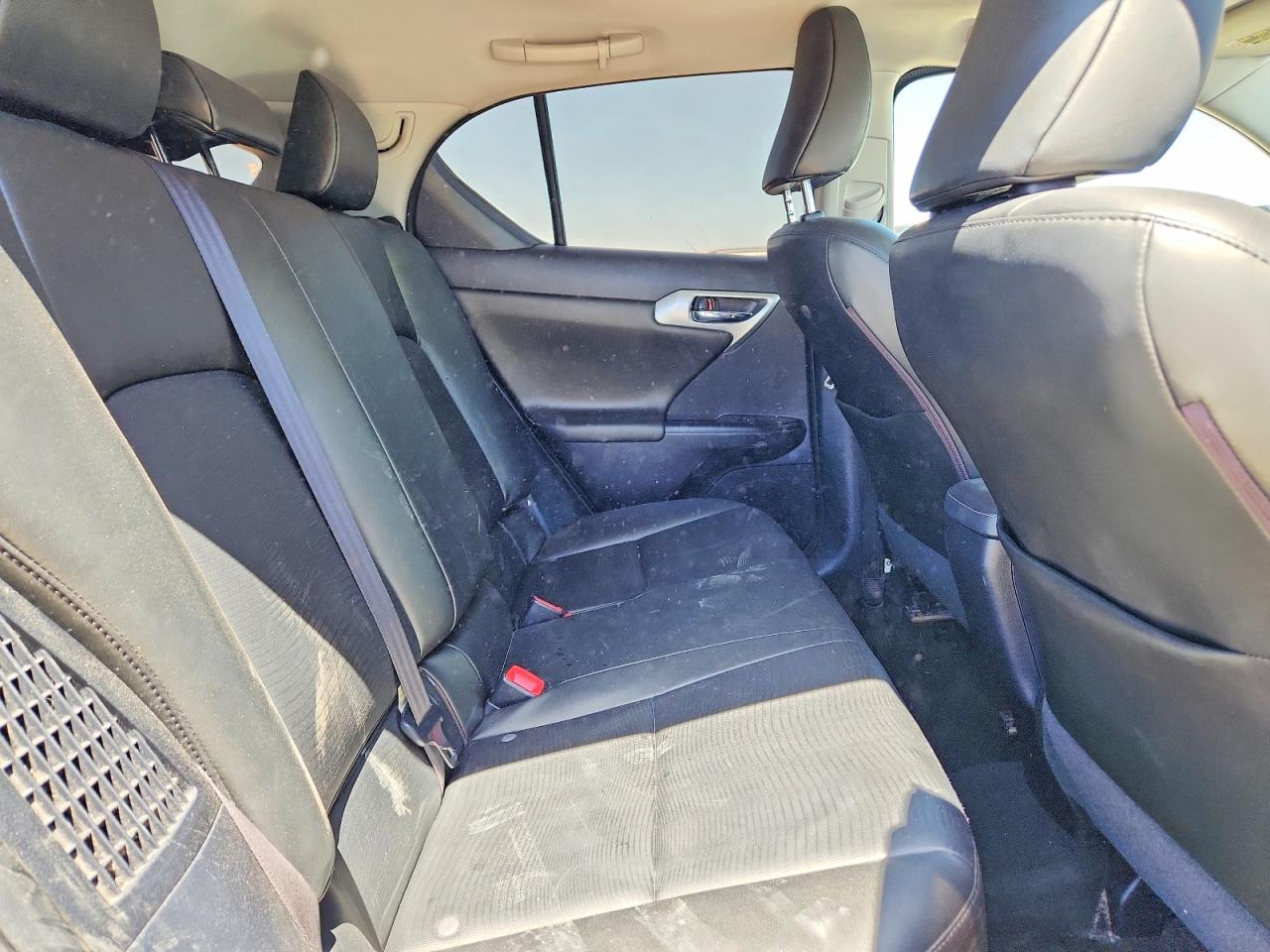 2012 Lexus Ct 200 Gray vin: JTHKD5BH3C2084013
