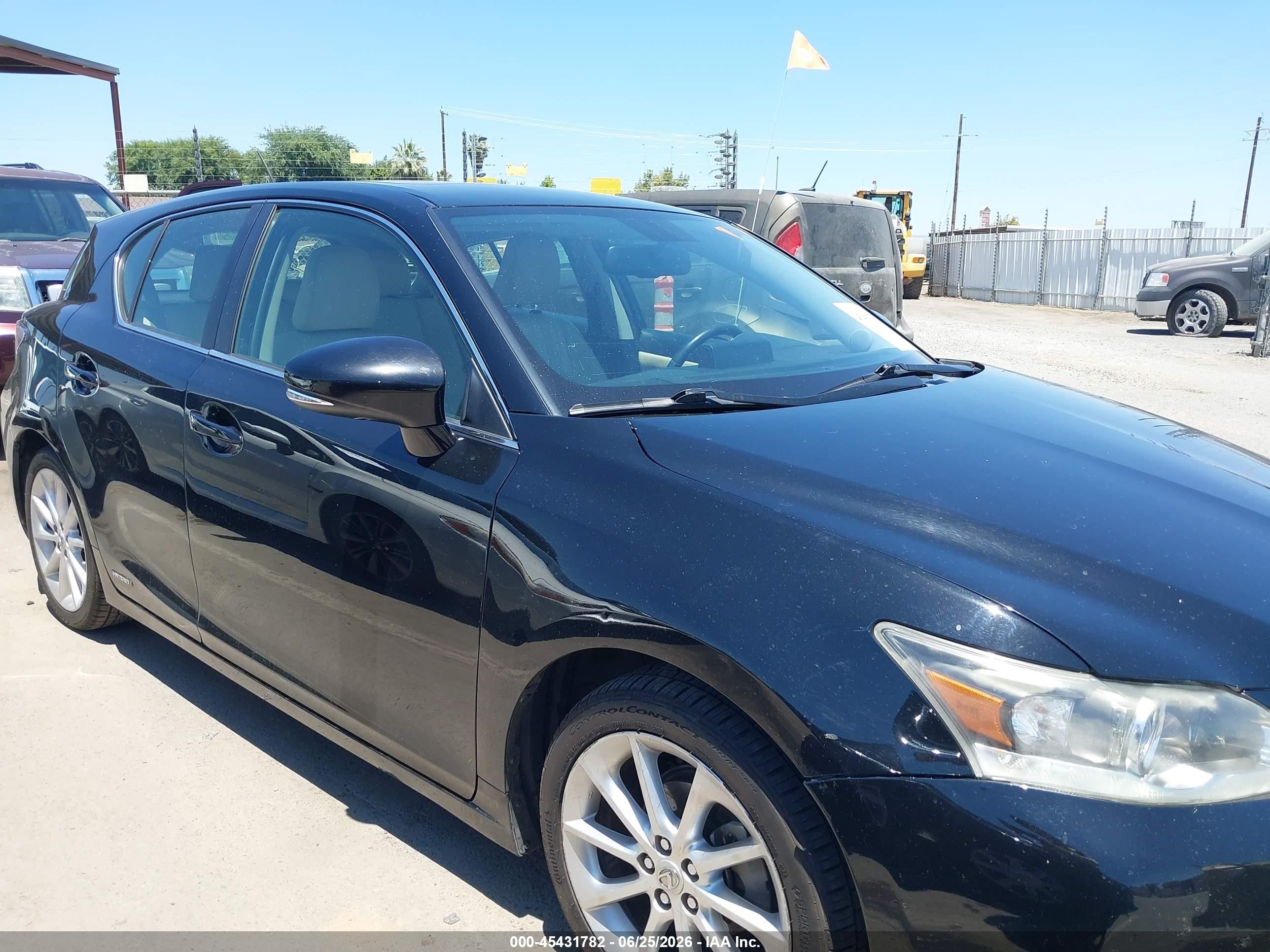 2012 Lexus Ct 200h Premium Black vin: JTHKD5BH3C2106852