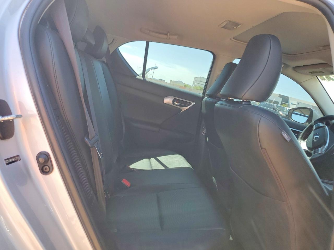 2012 Lexus Ct 200 Silver vin: JTHKD5BH3C2109685