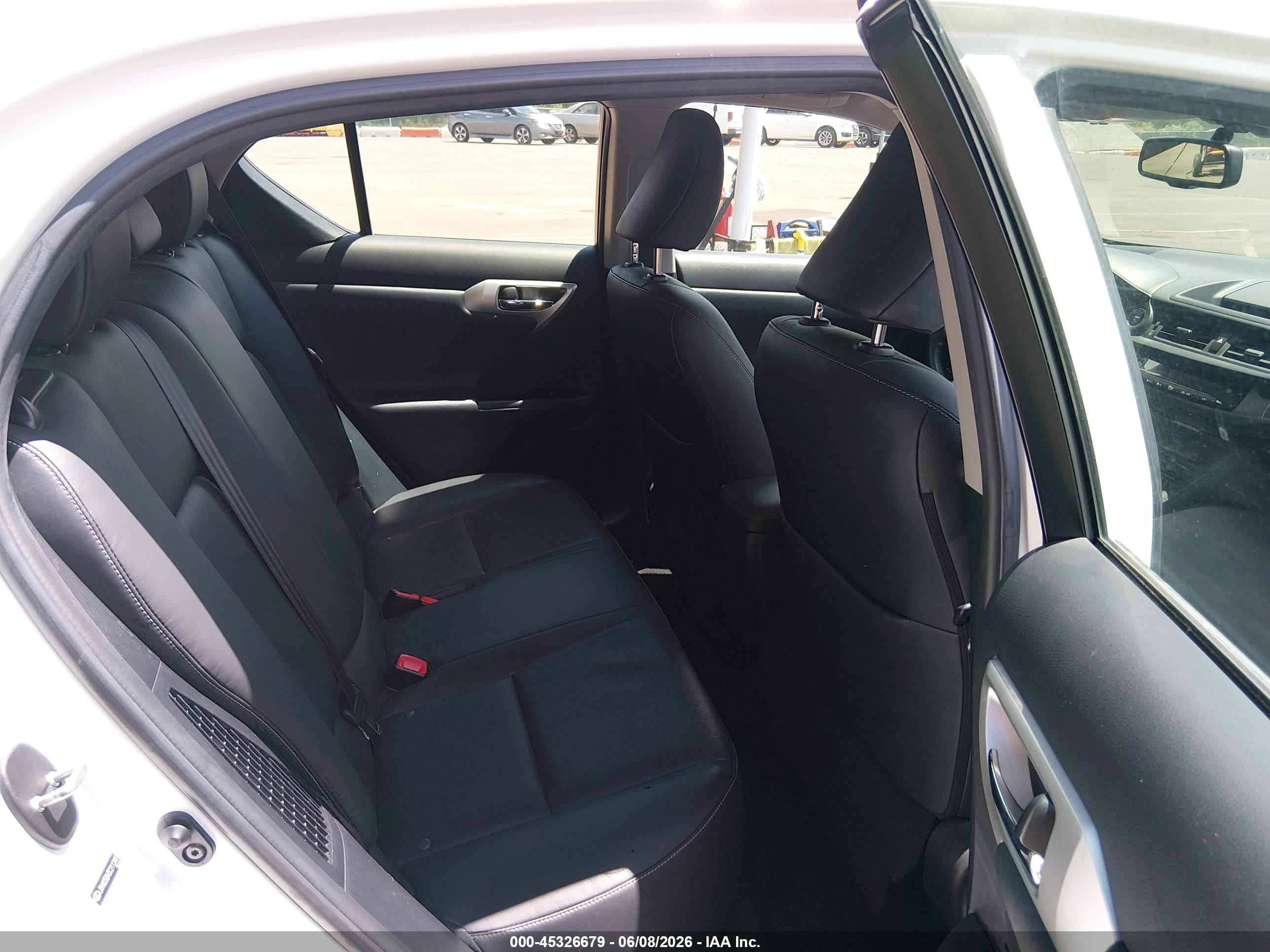 2012 Lexus Ct 200h Premium Белый vin: JTHKD5BH3C2112411