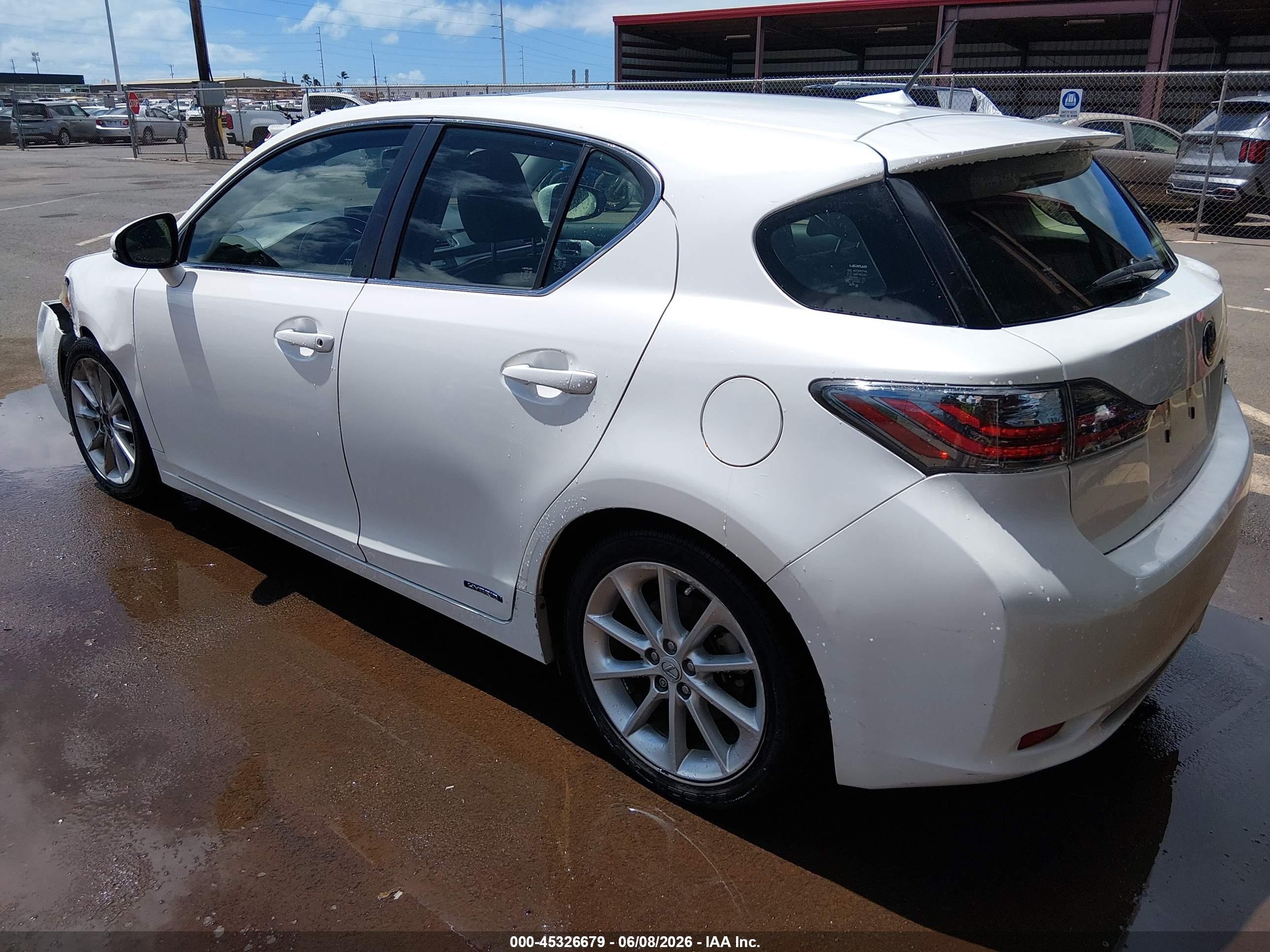 2012 Lexus Ct 200h Premium Белый vin: JTHKD5BH3C2112411