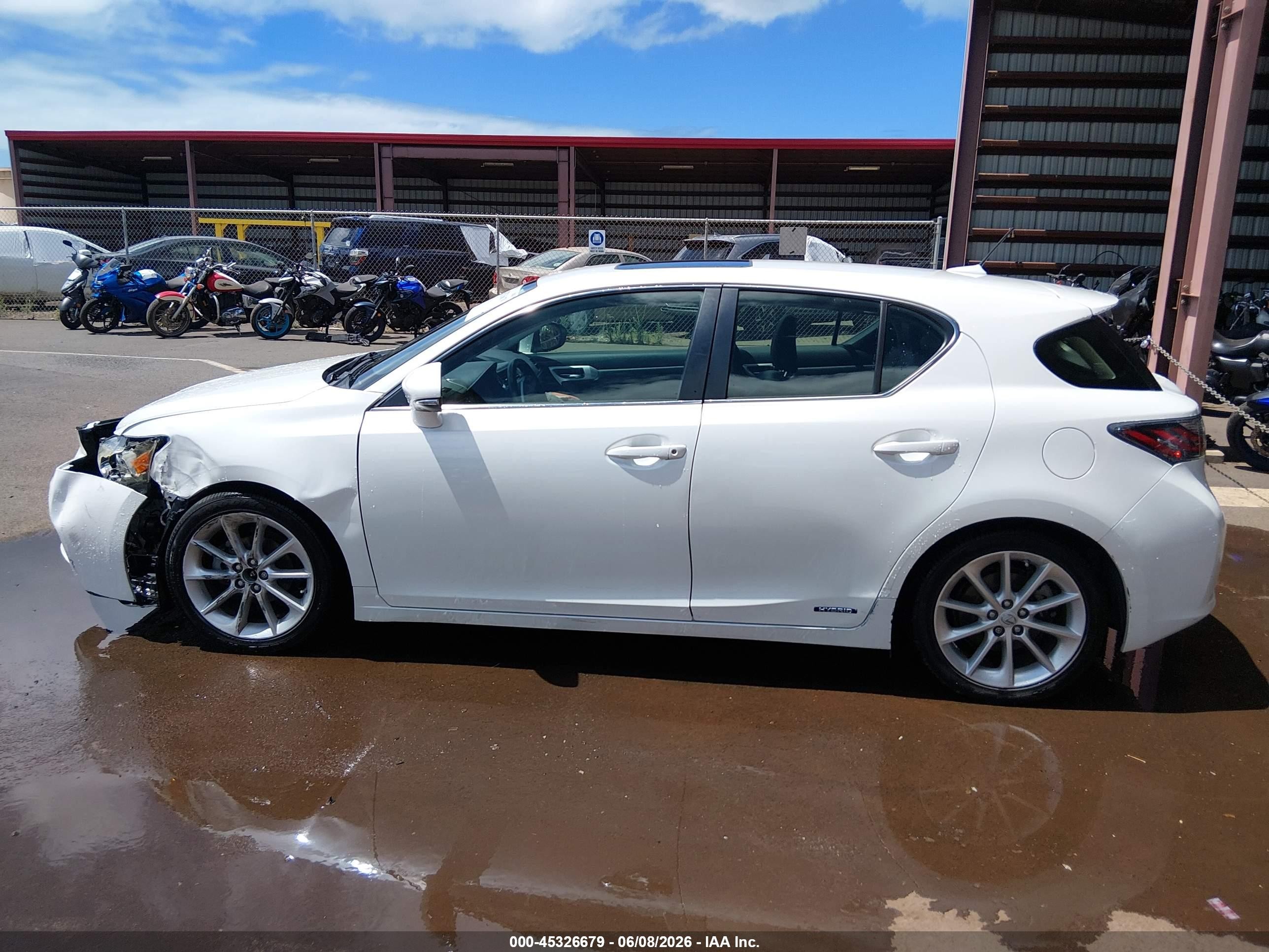 2012 Lexus Ct 200h Premium Белый vin: JTHKD5BH3C2112411