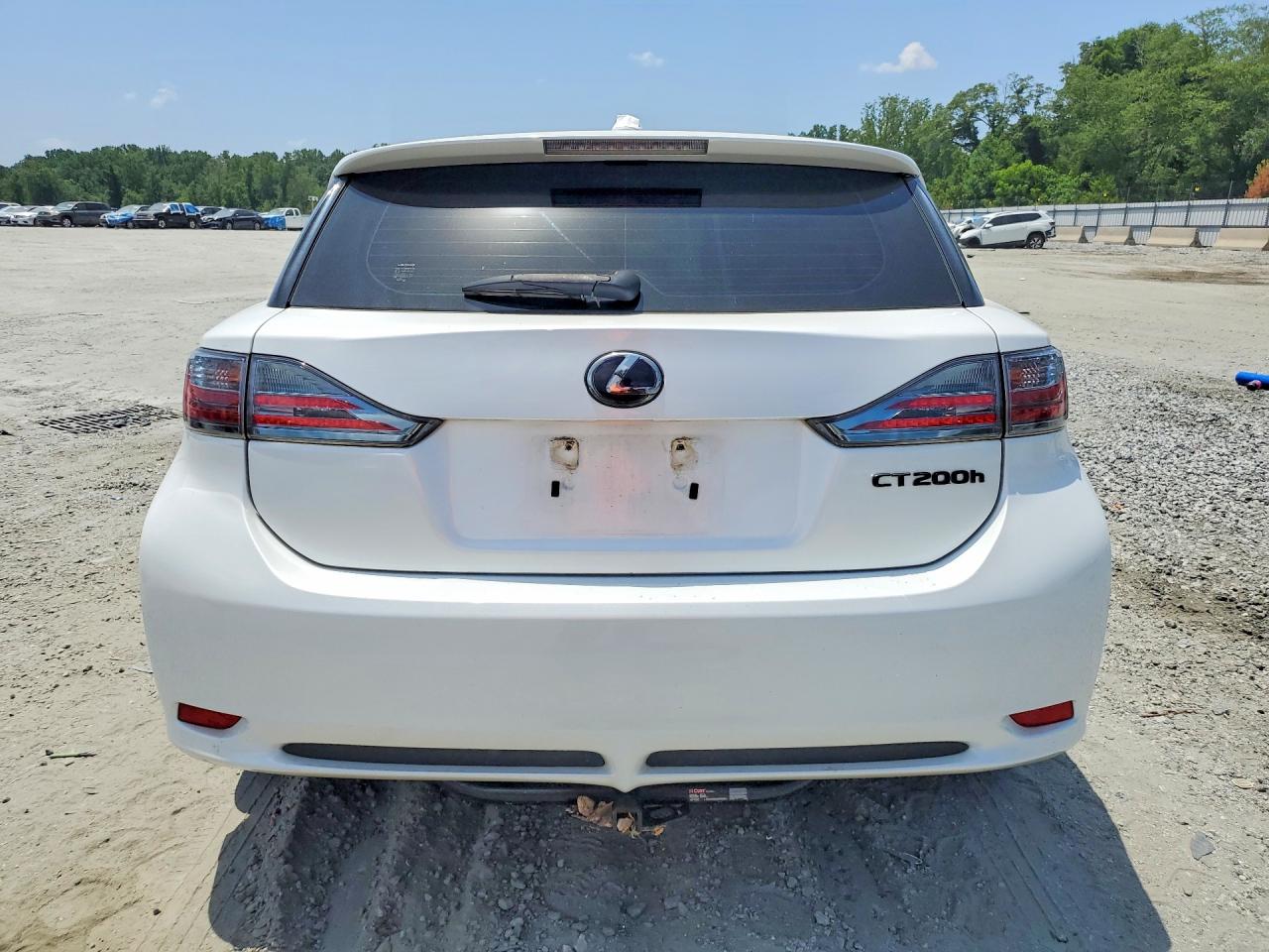 2012 Lexus Ct 200 White vin: JTHKD5BH3C2114918