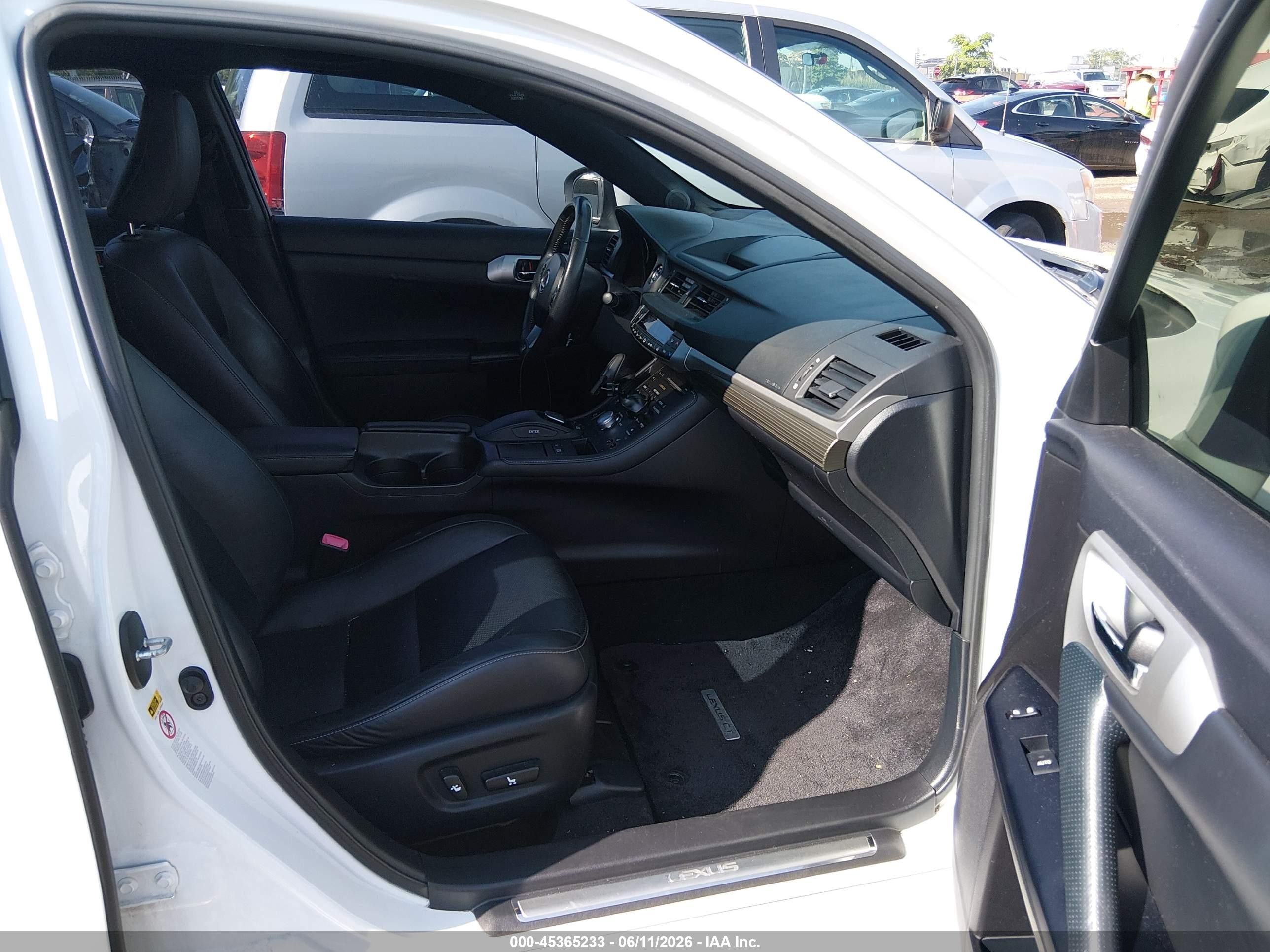 2013 Lexus Ct 200h Белый vin: JTHKD5BH3D2136659