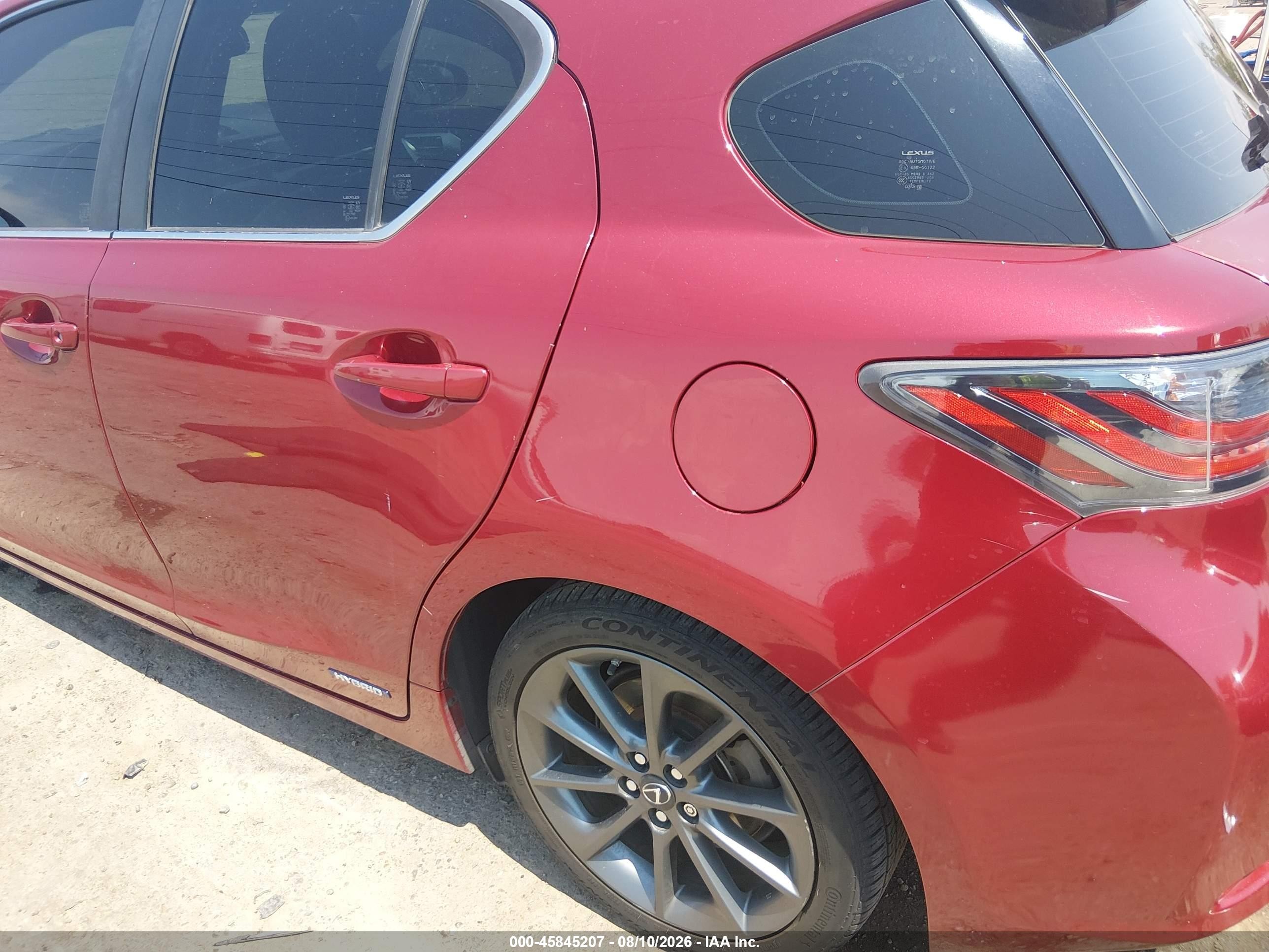 2013 Lexus Ct 200h   Красный vin: JTHKD5BH3D2144390