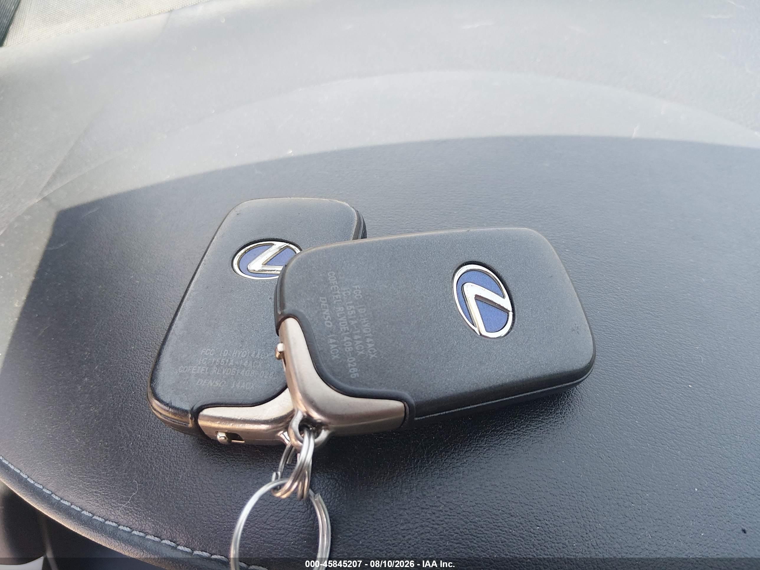 2013 Lexus Ct 200h   Красный vin: JTHKD5BH3D2144390