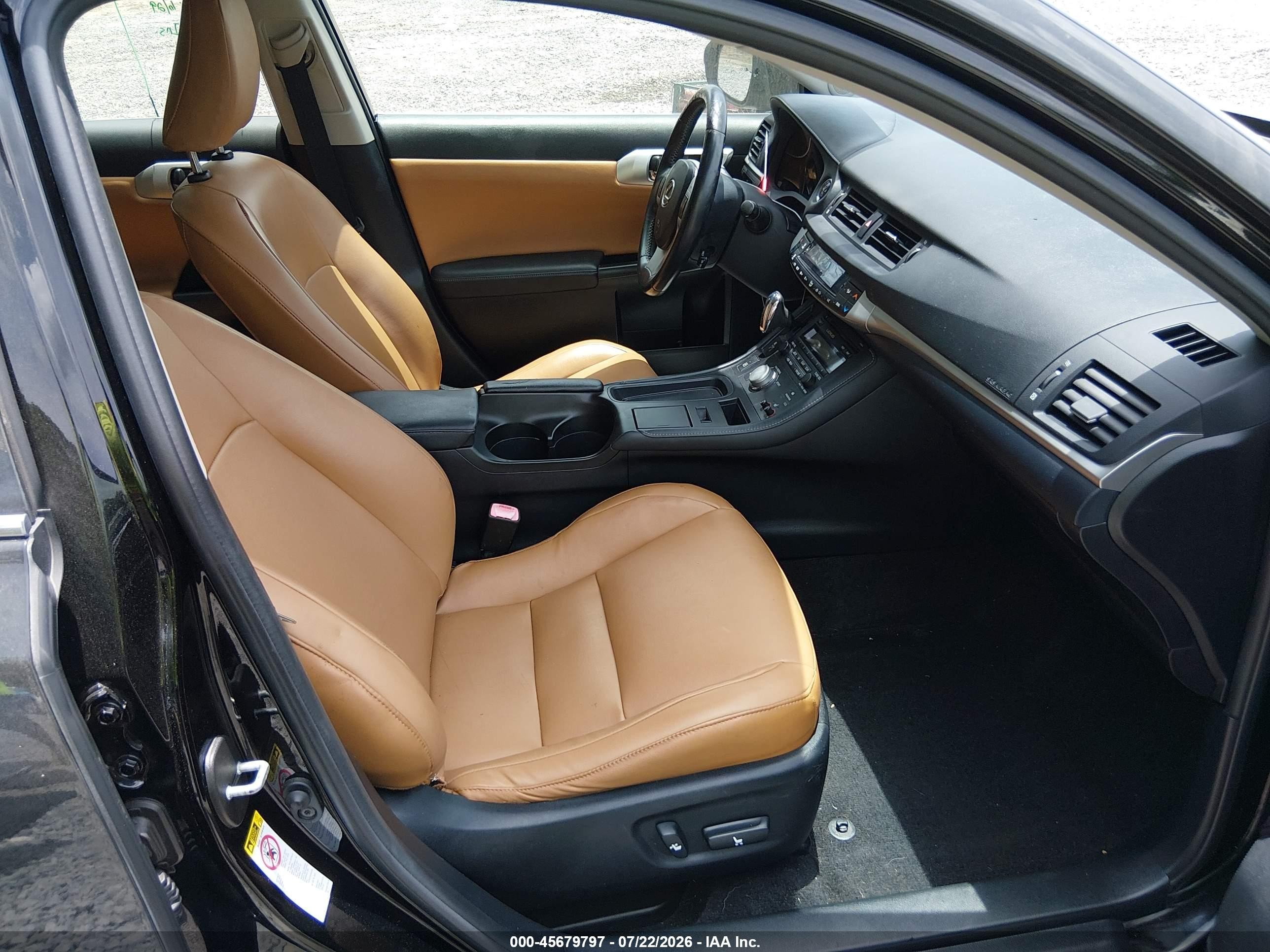 2013 Lexus Ct 200h   Black vin: JTHKD5BH3D2151081