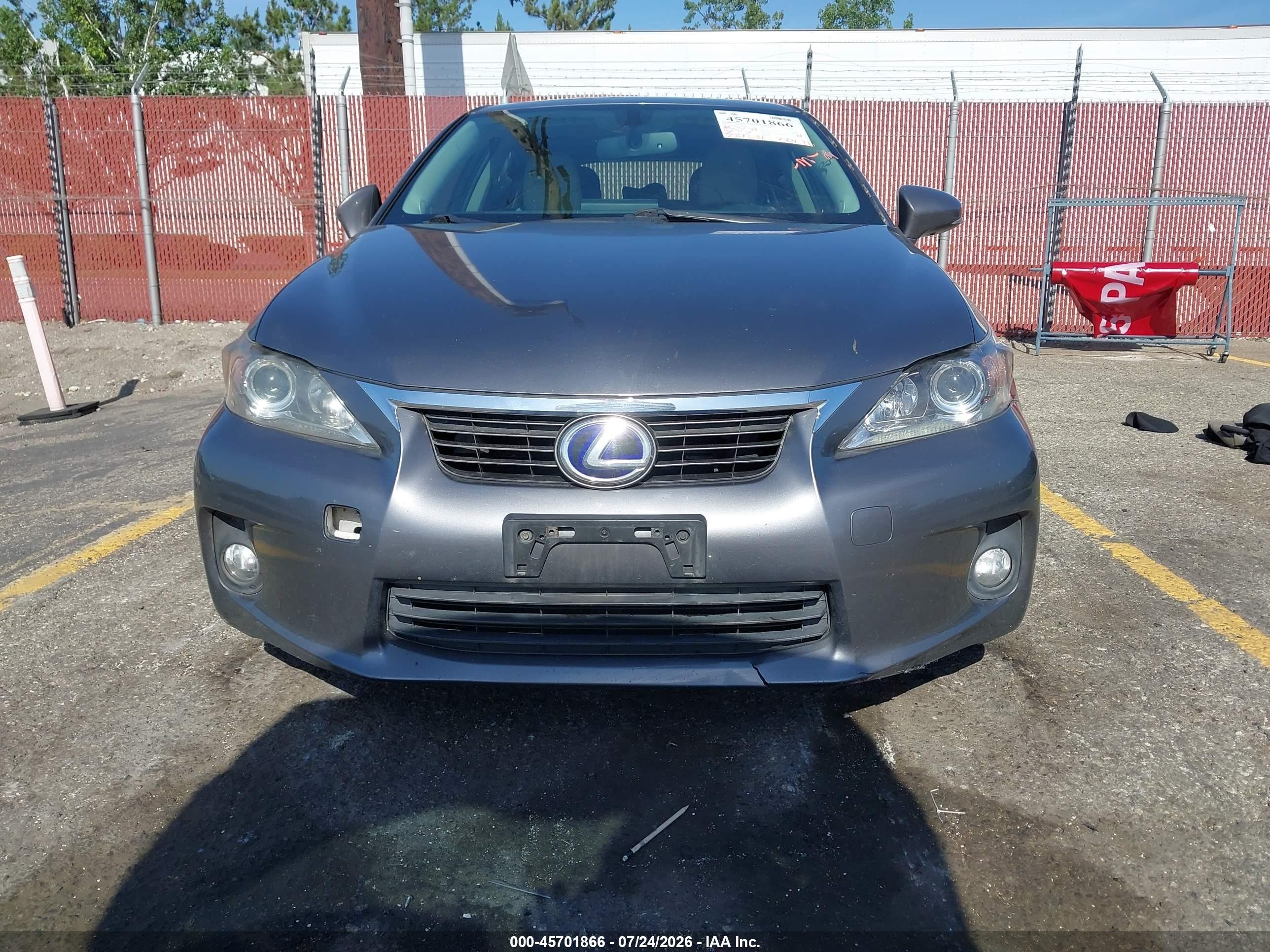 2013 Lexus Ct 200h   Gray vin: JTHKD5BH3D2171962