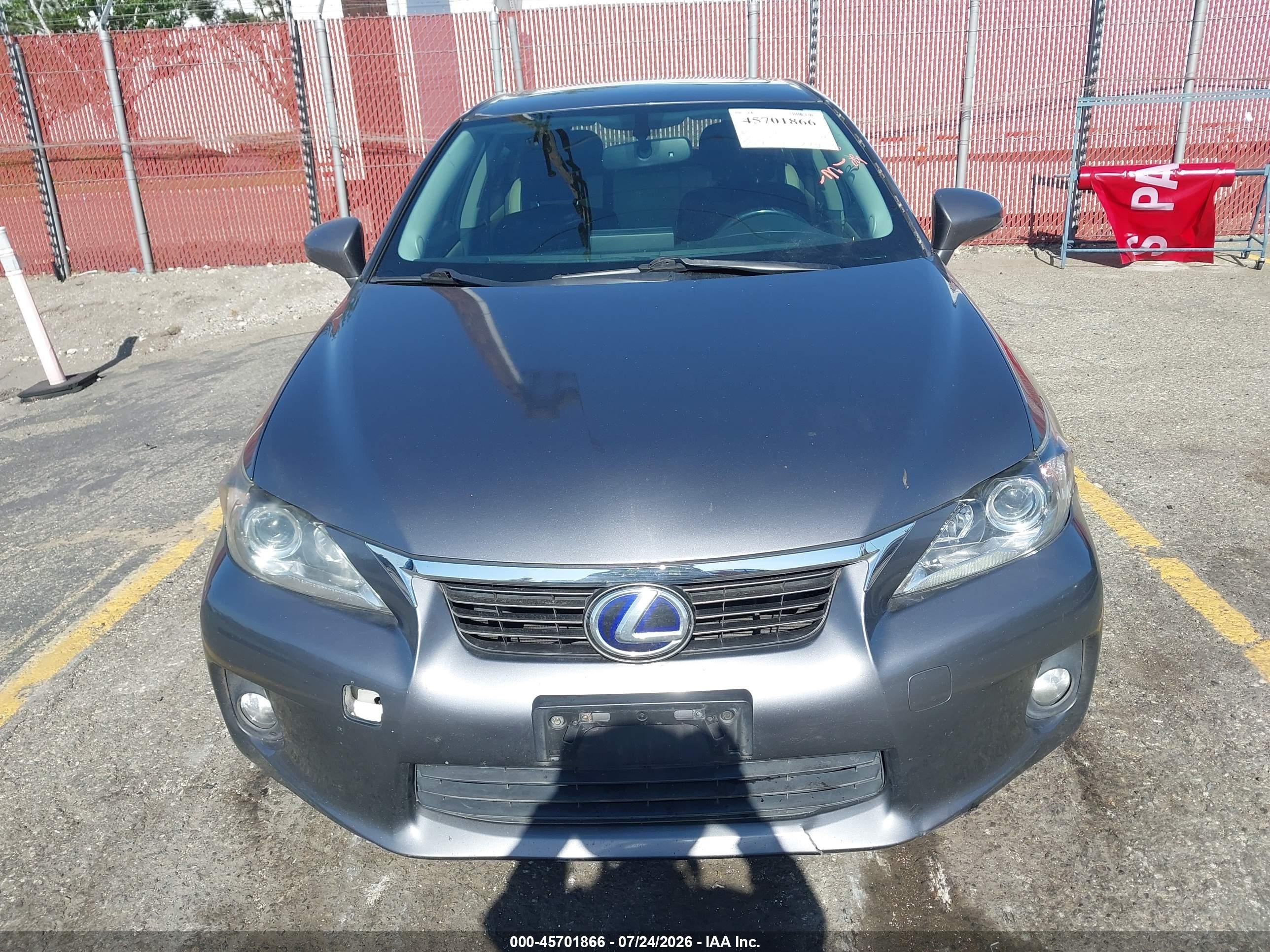 2013 Lexus Ct 200h   Gray vin: JTHKD5BH3D2171962
