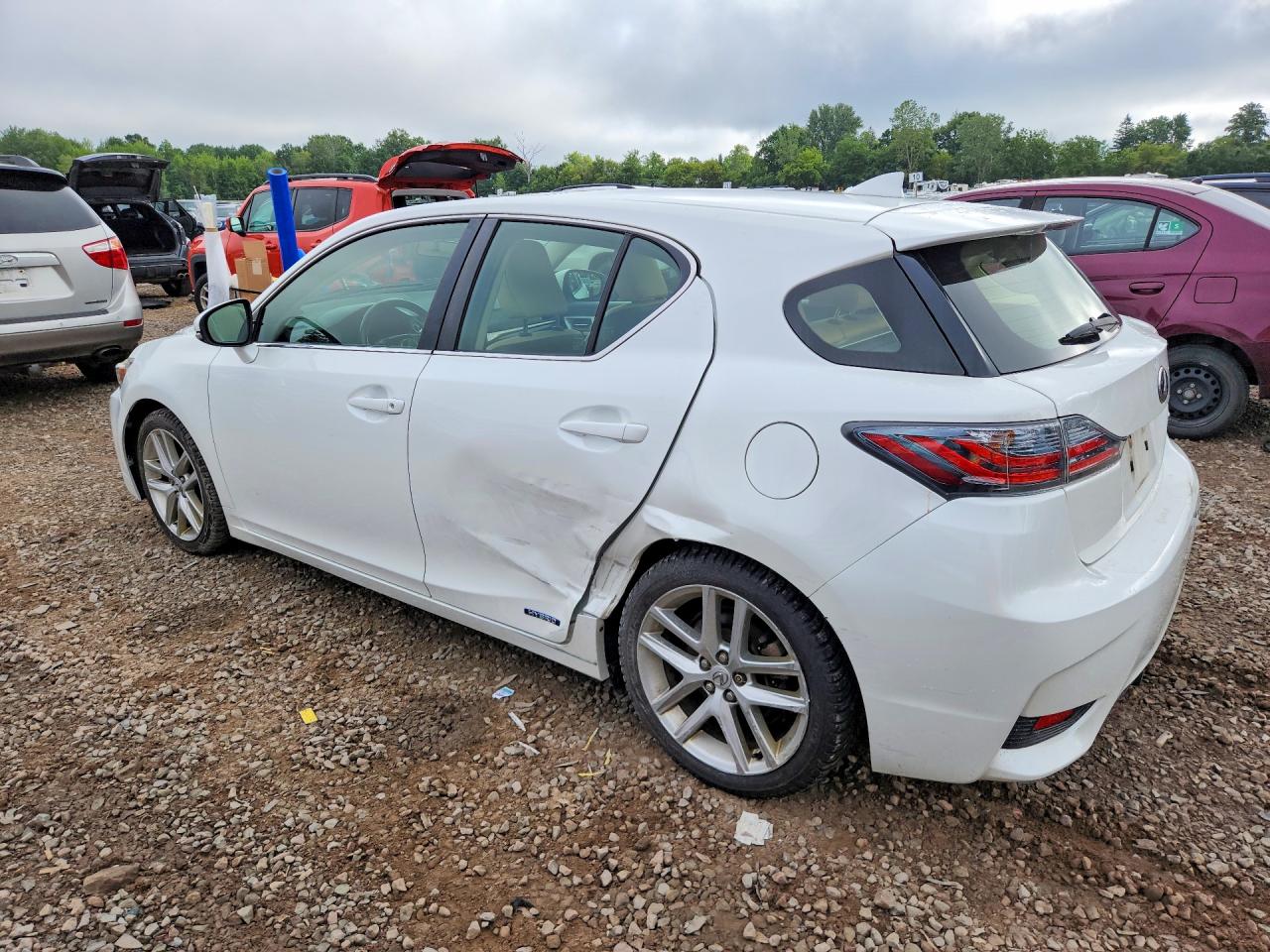 2014 Lexus Ct 200 White vin: JTHKD5BH3E2176273
