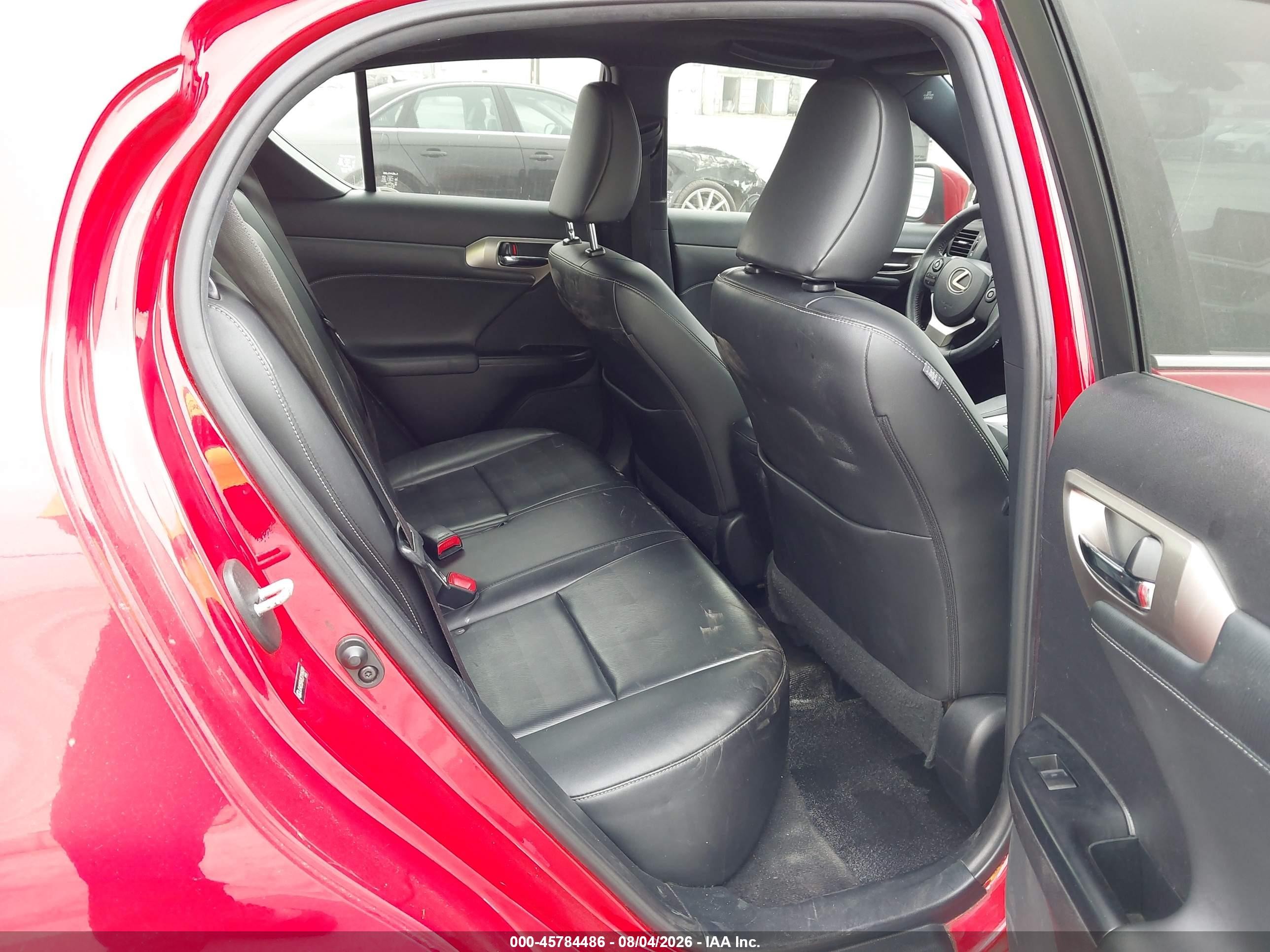 2014 Lexus Ct 200h   Red vin: JTHKD5BH3E2195079