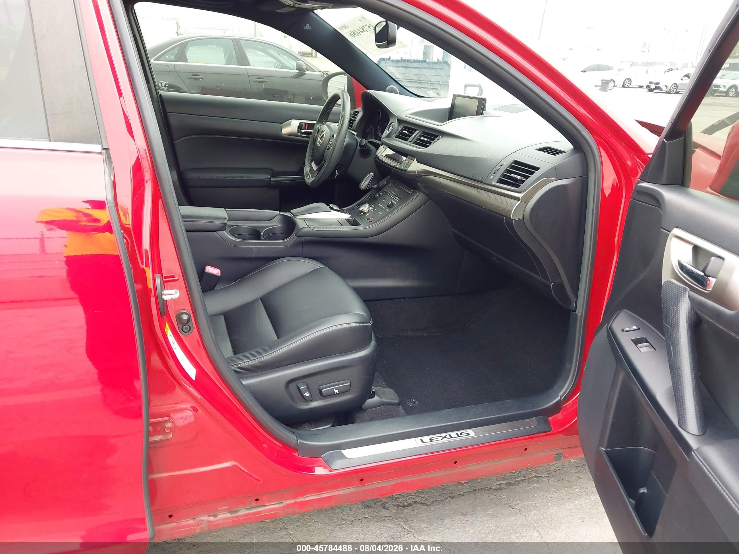 2014 Lexus Ct 200h   Red vin: JTHKD5BH3E2195079