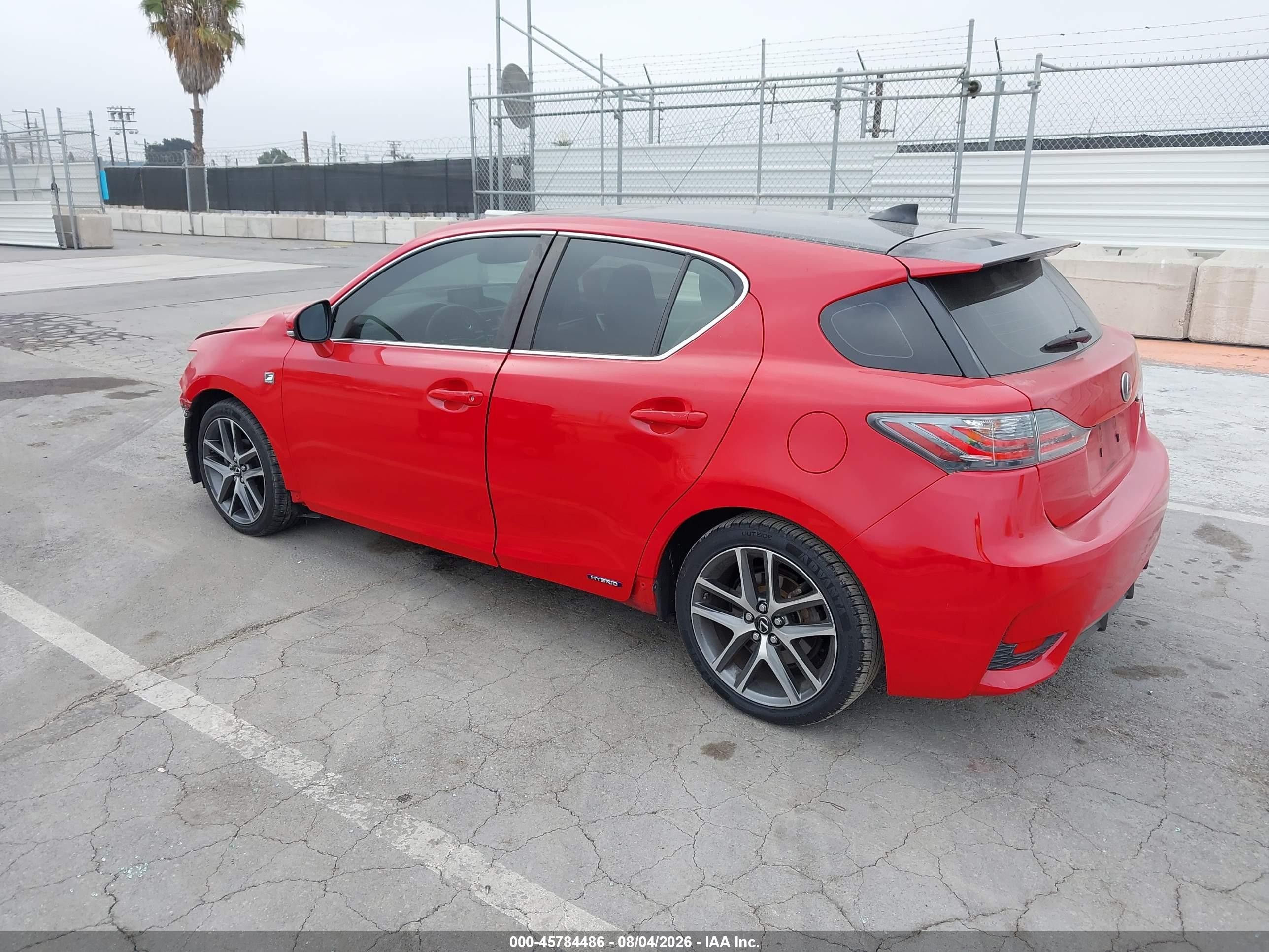 2014 Lexus Ct 200h   Red vin: JTHKD5BH3E2195079