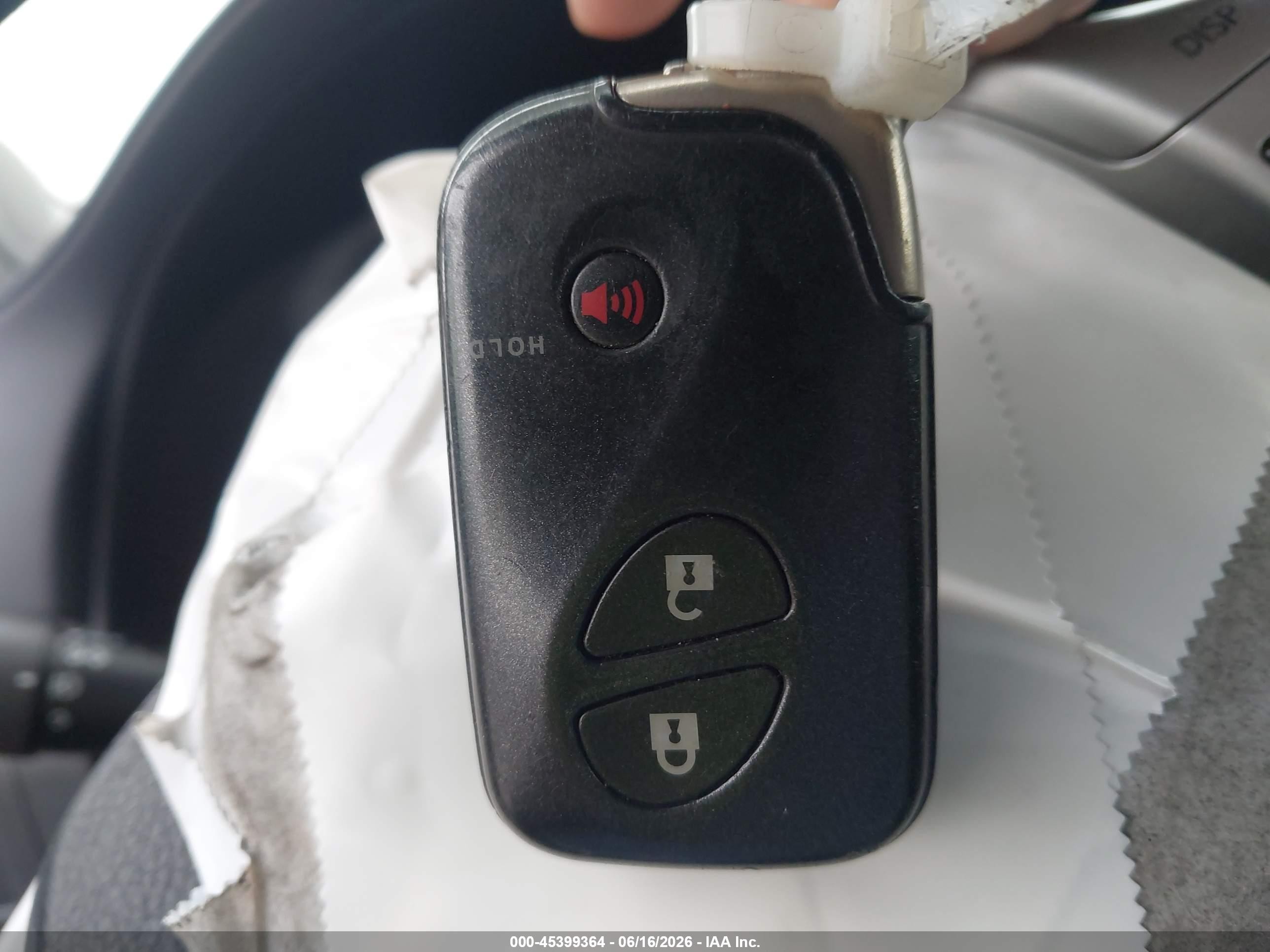2011 Lexus Ct 200h Premium White vin: JTHKD5BH4B2034378