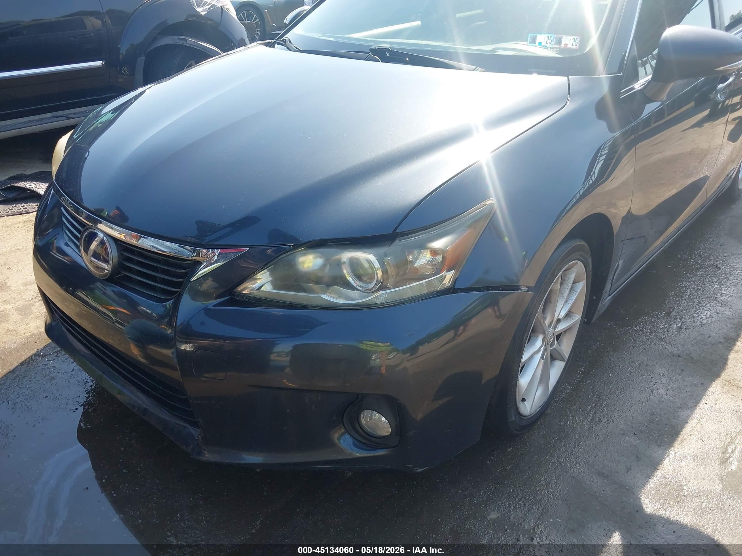 2011 Lexus Ct 200h Premium Gray vin: JTHKD5BH4B2046241