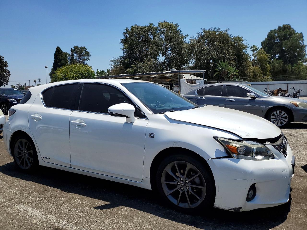 2012 Lexus Ct 200 White vin: JTHKD5BH4C2086949