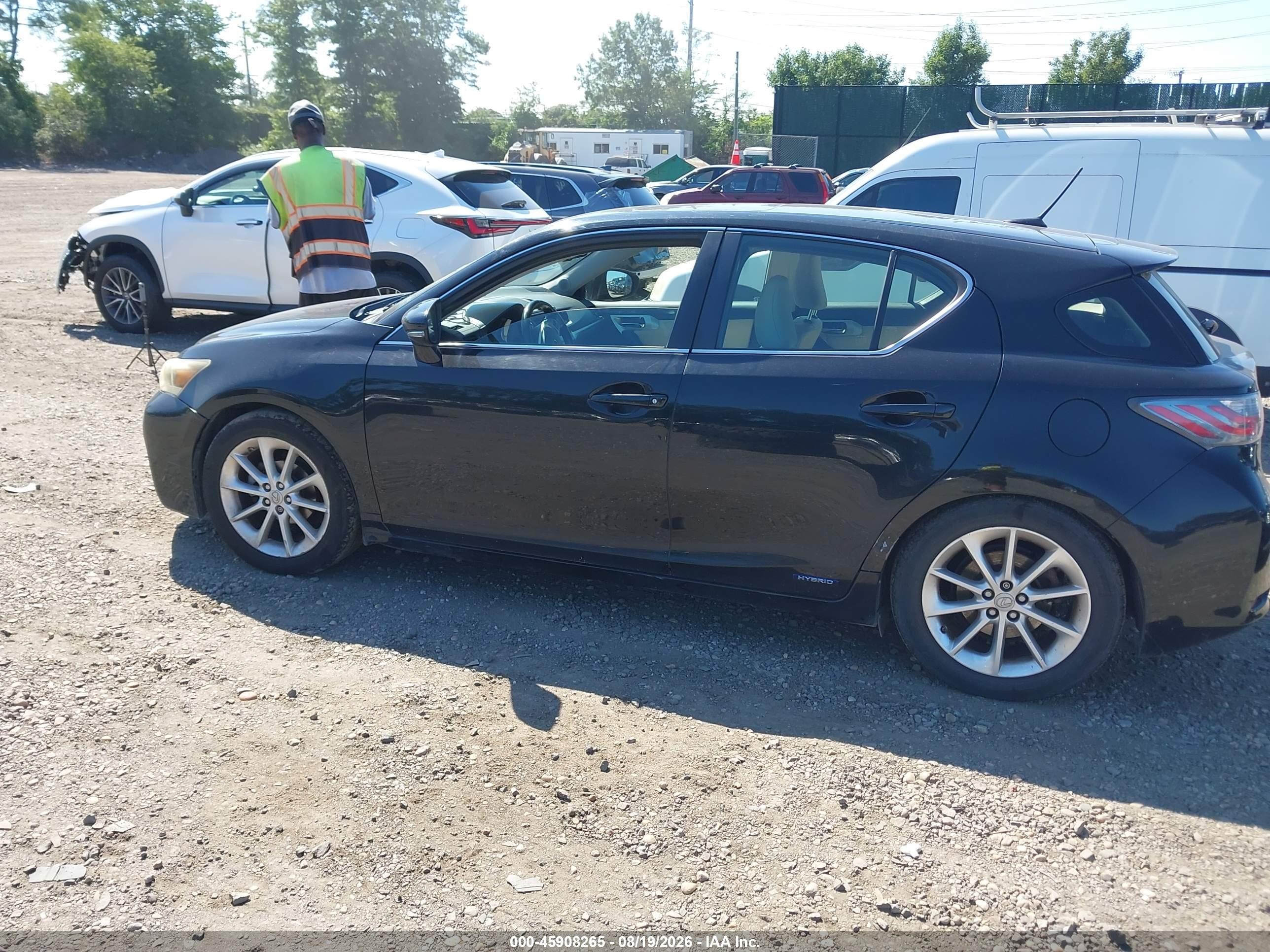 2012 Lexus Ct 200h Premium Black vin: JTHKD5BH4C2115723