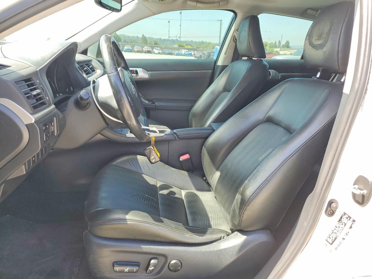 2013 Lexus Ct 200 Белый vin: JTHKD5BH4D2129347