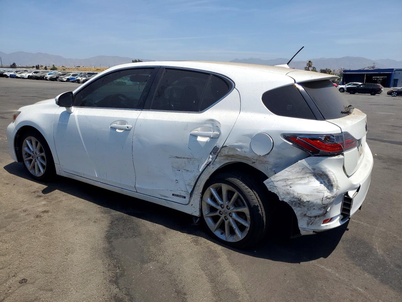 2013 Lexus Ct 200h White vin: JTHKD5BH4D2131969