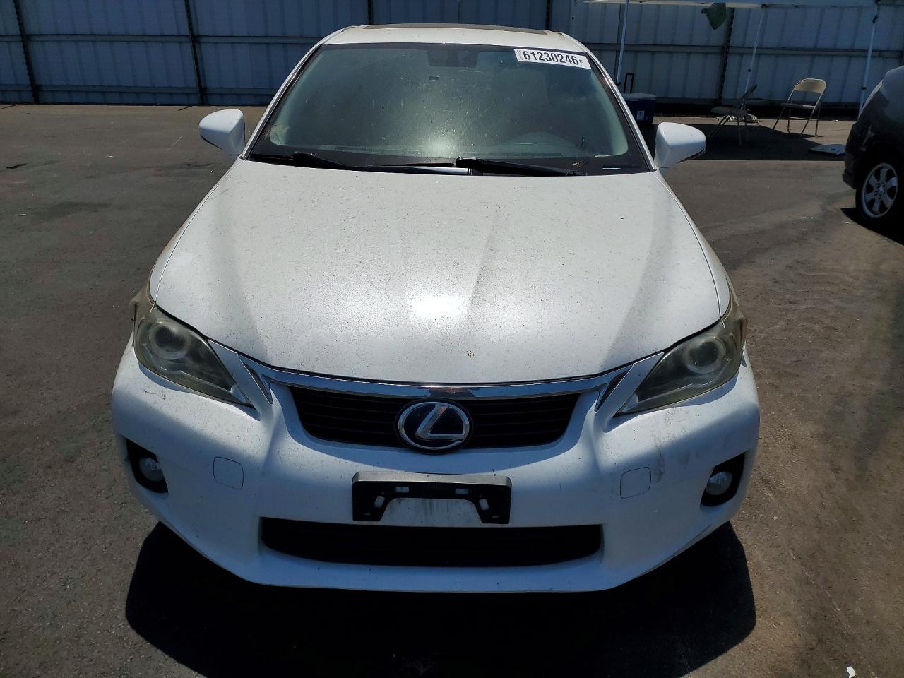 2013 Lexus Ct 200h White vin: JTHKD5BH4D2131969
