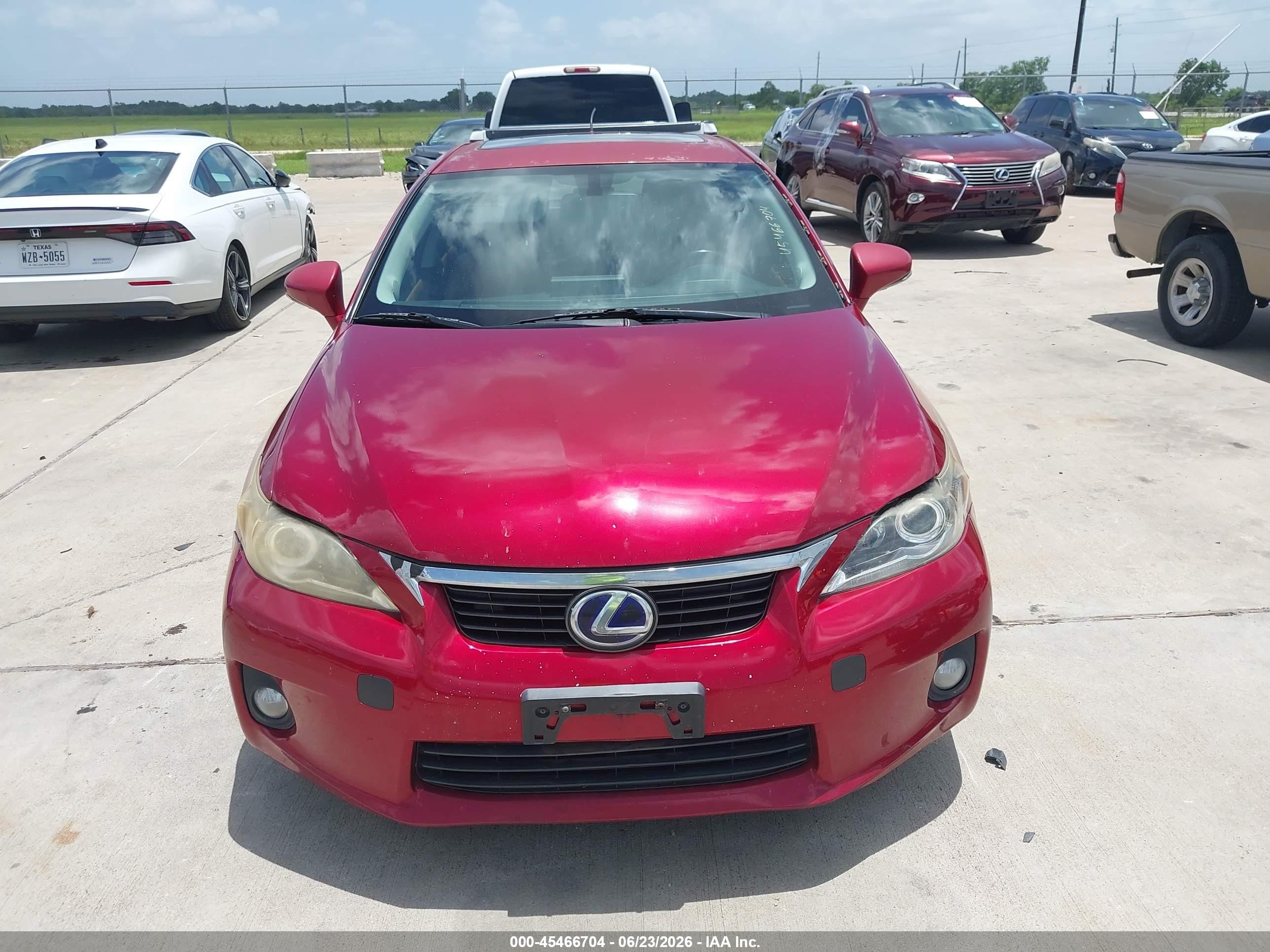 2013 Lexus Ct 200h   Red vin: JTHKD5BH4D2166446