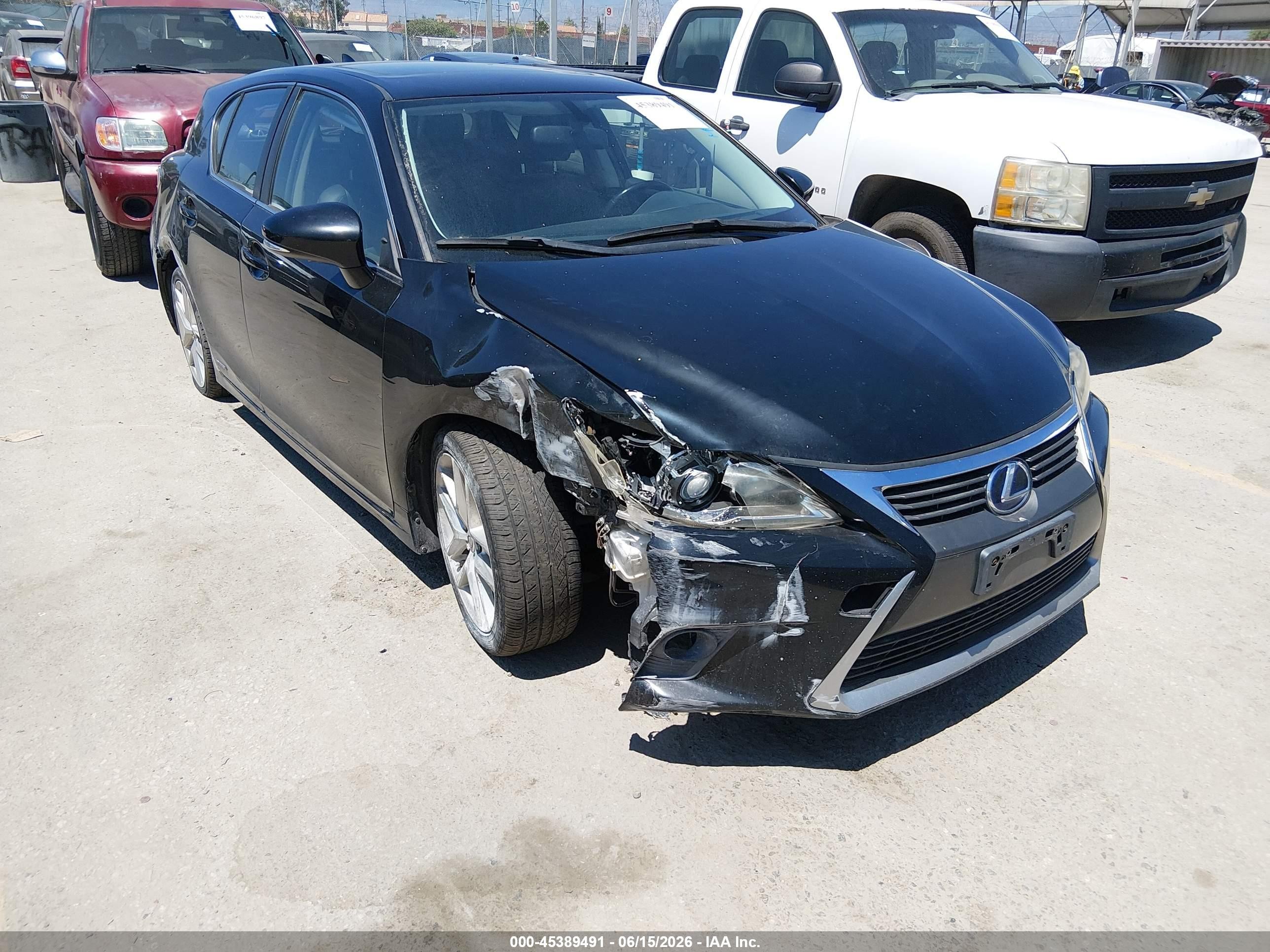 2014 Lexus Ct 200h   Black vin: JTHKD5BH4E2175102