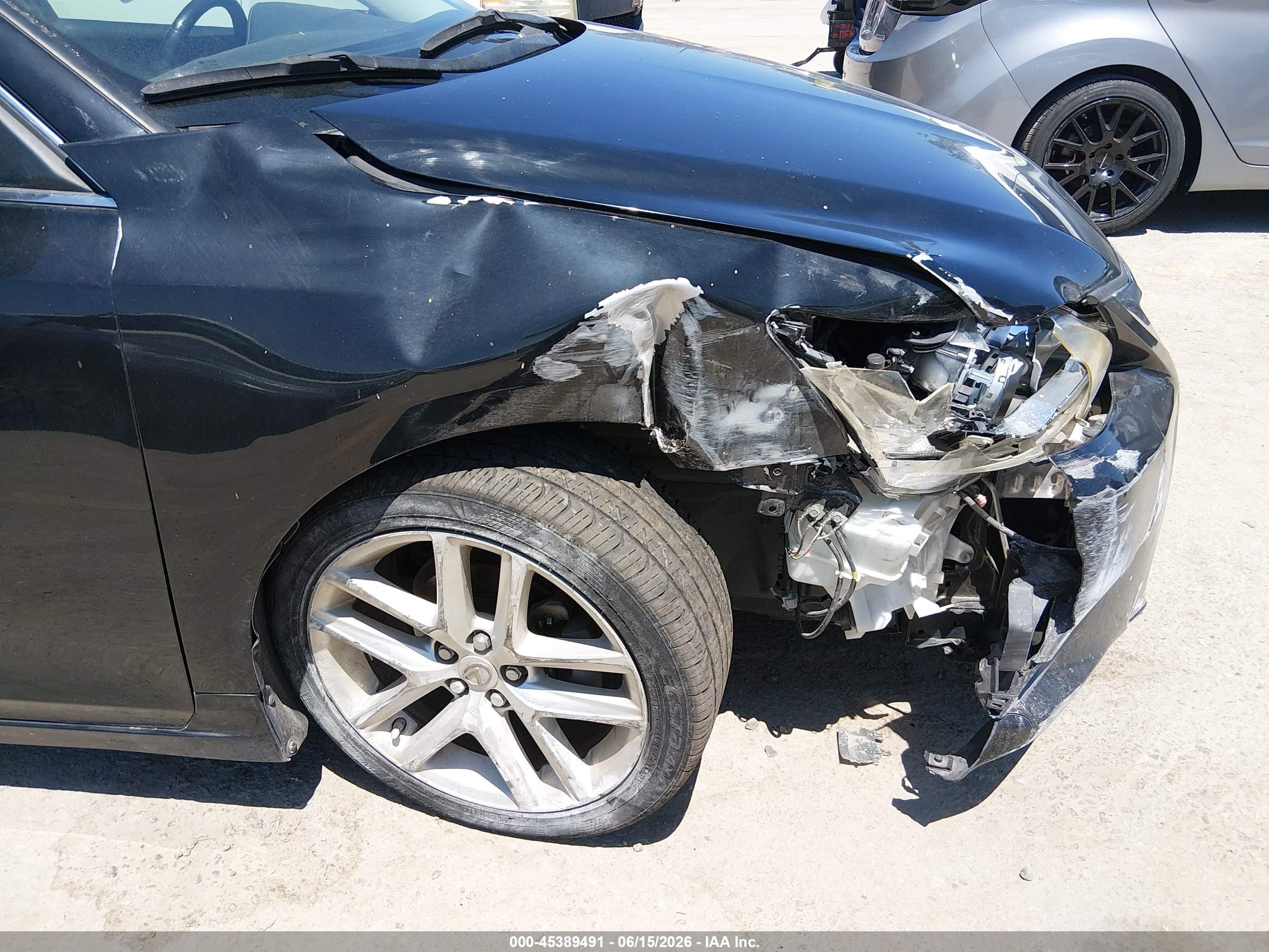 2014 Lexus Ct 200h   Black vin: JTHKD5BH4E2175102