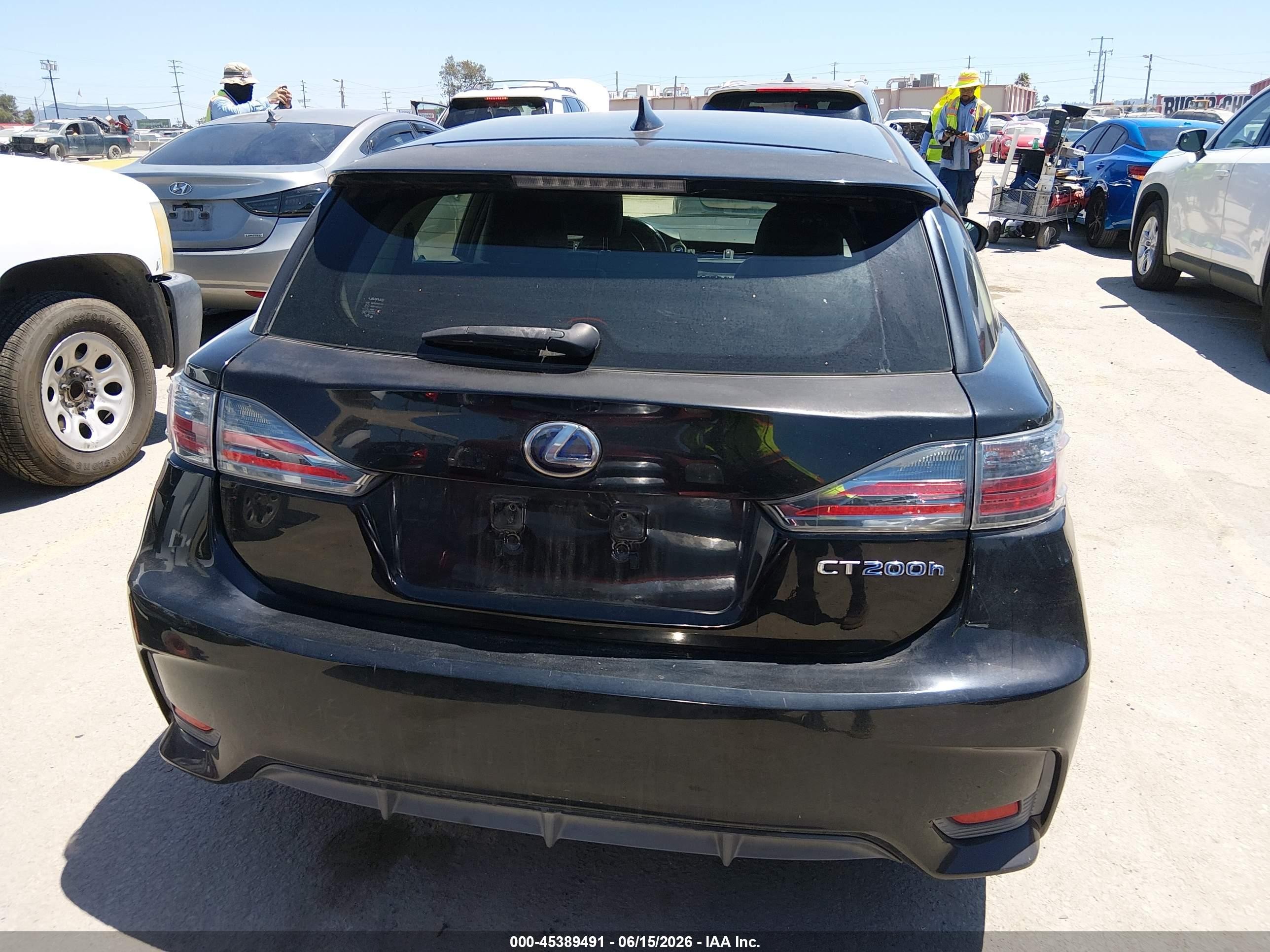 2014 Lexus Ct 200h   Black vin: JTHKD5BH4E2175102