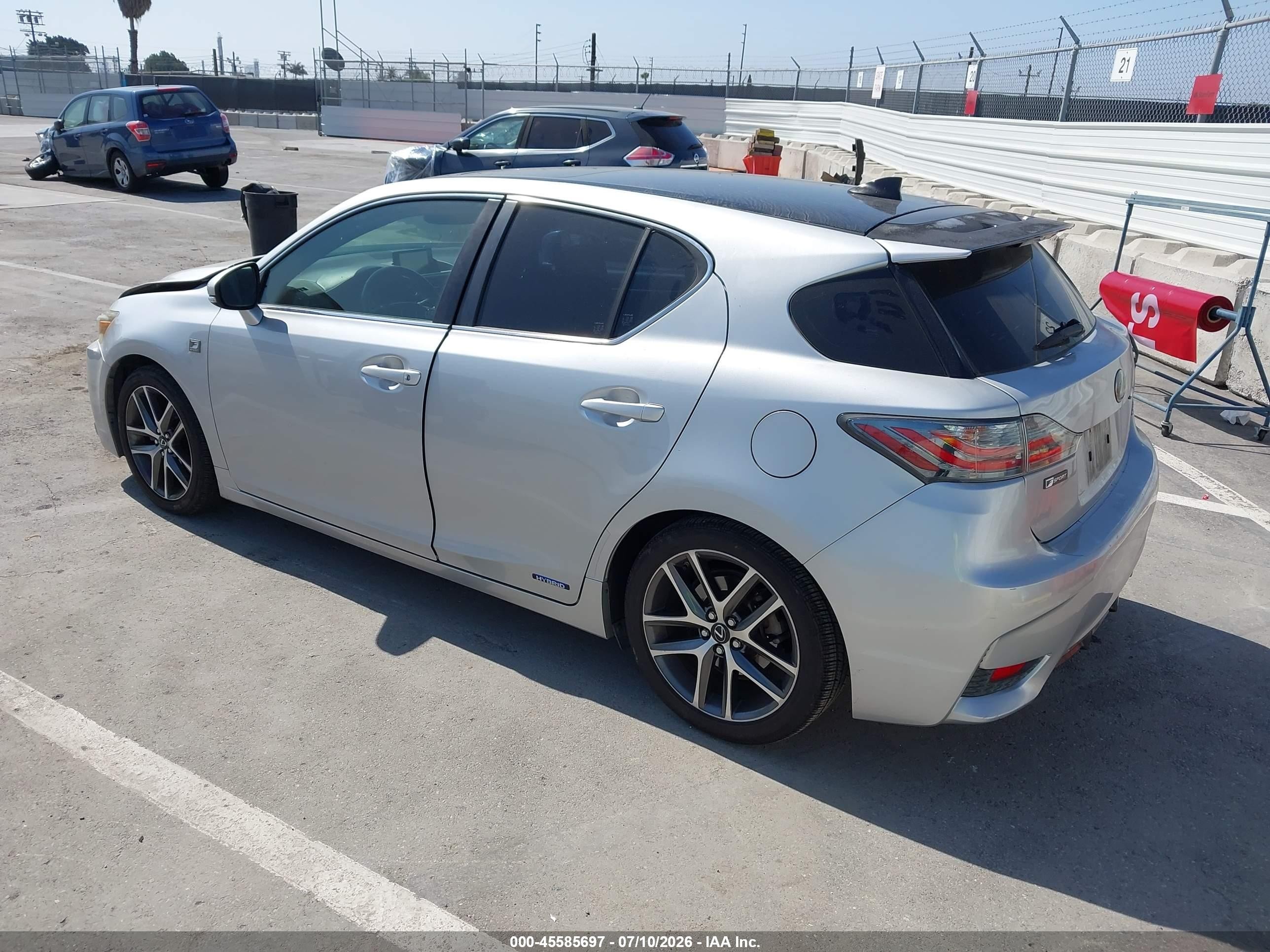 2014 Lexus Ct 200h Silver vin: JTHKD5BH4E2183779