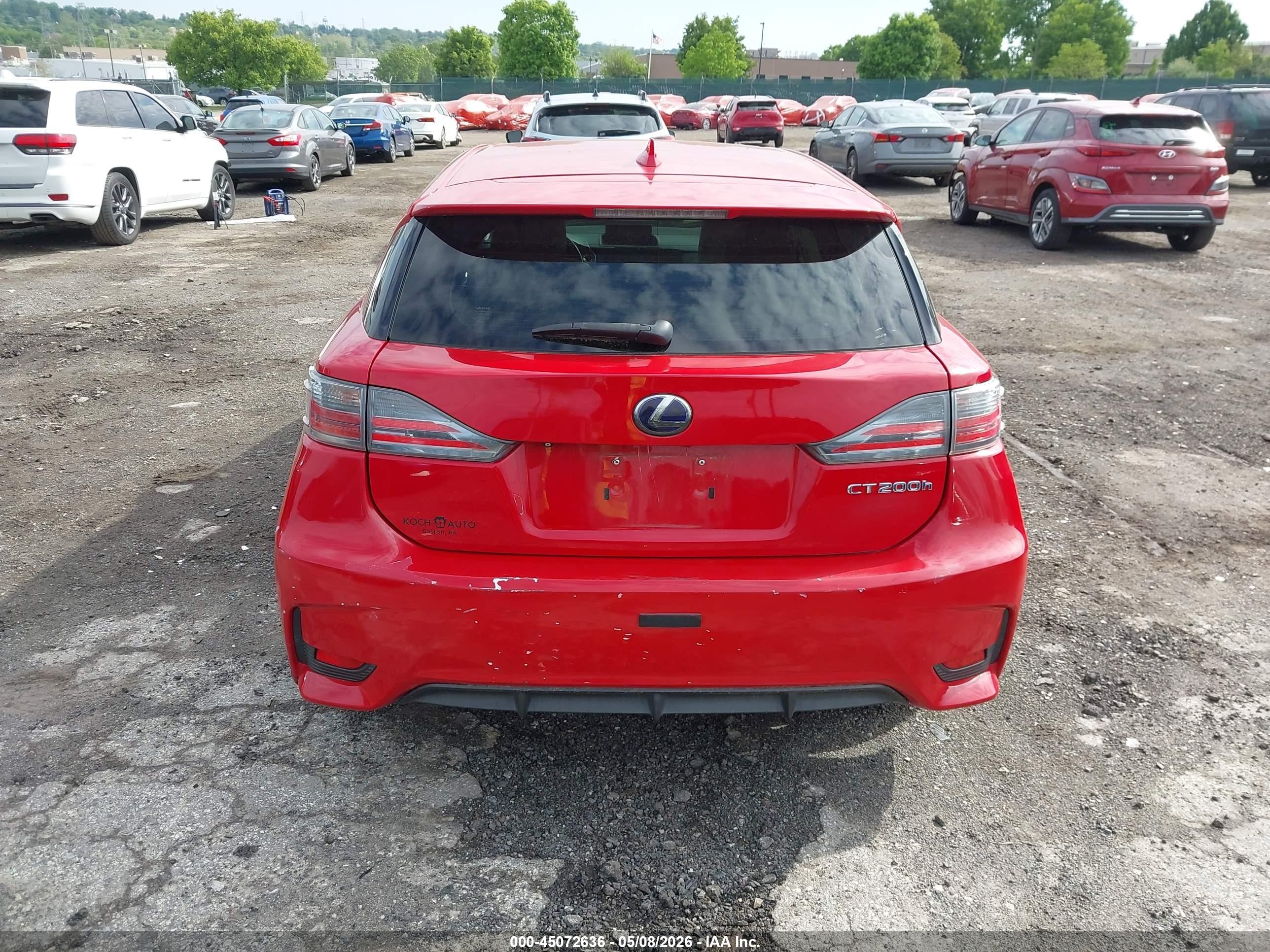 2014 Lexus Ct 200h   Red vin: JTHKD5BH4E2194331