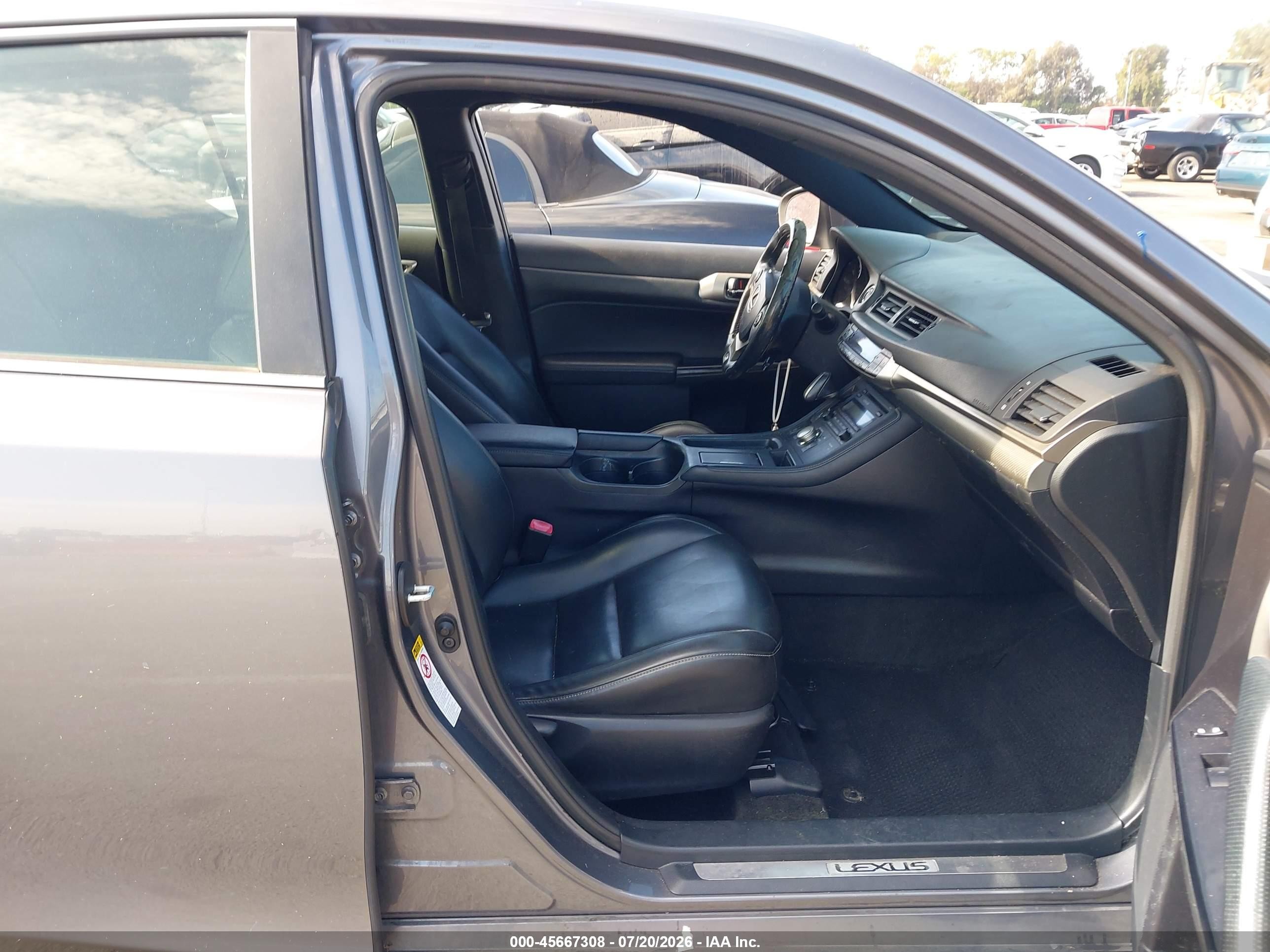 2014 Lexus Ct 200h   Gray vin: JTHKD5BH4E2206557