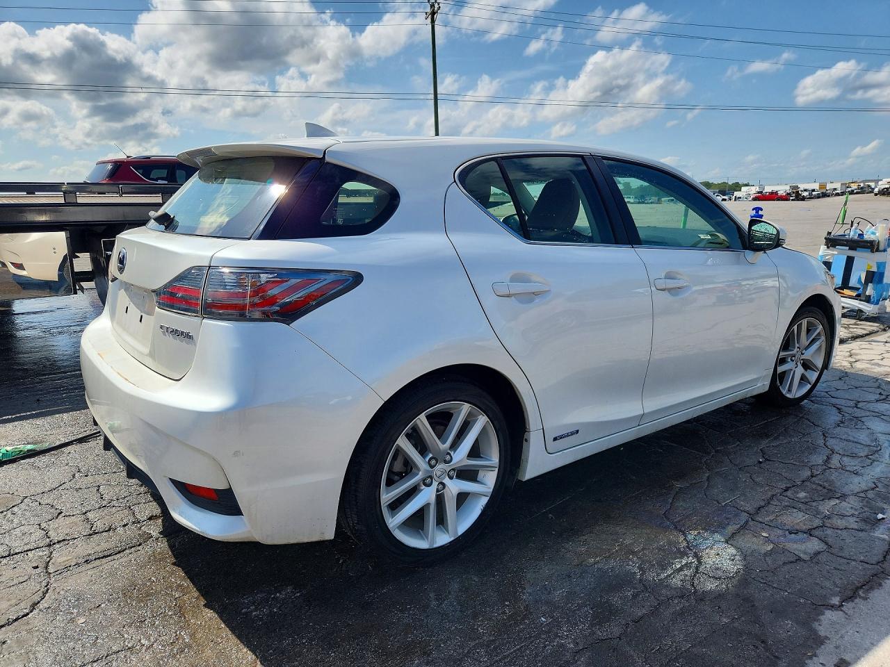 2015 Lexus Ct 200 White vin: JTHKD5BH4F2212134