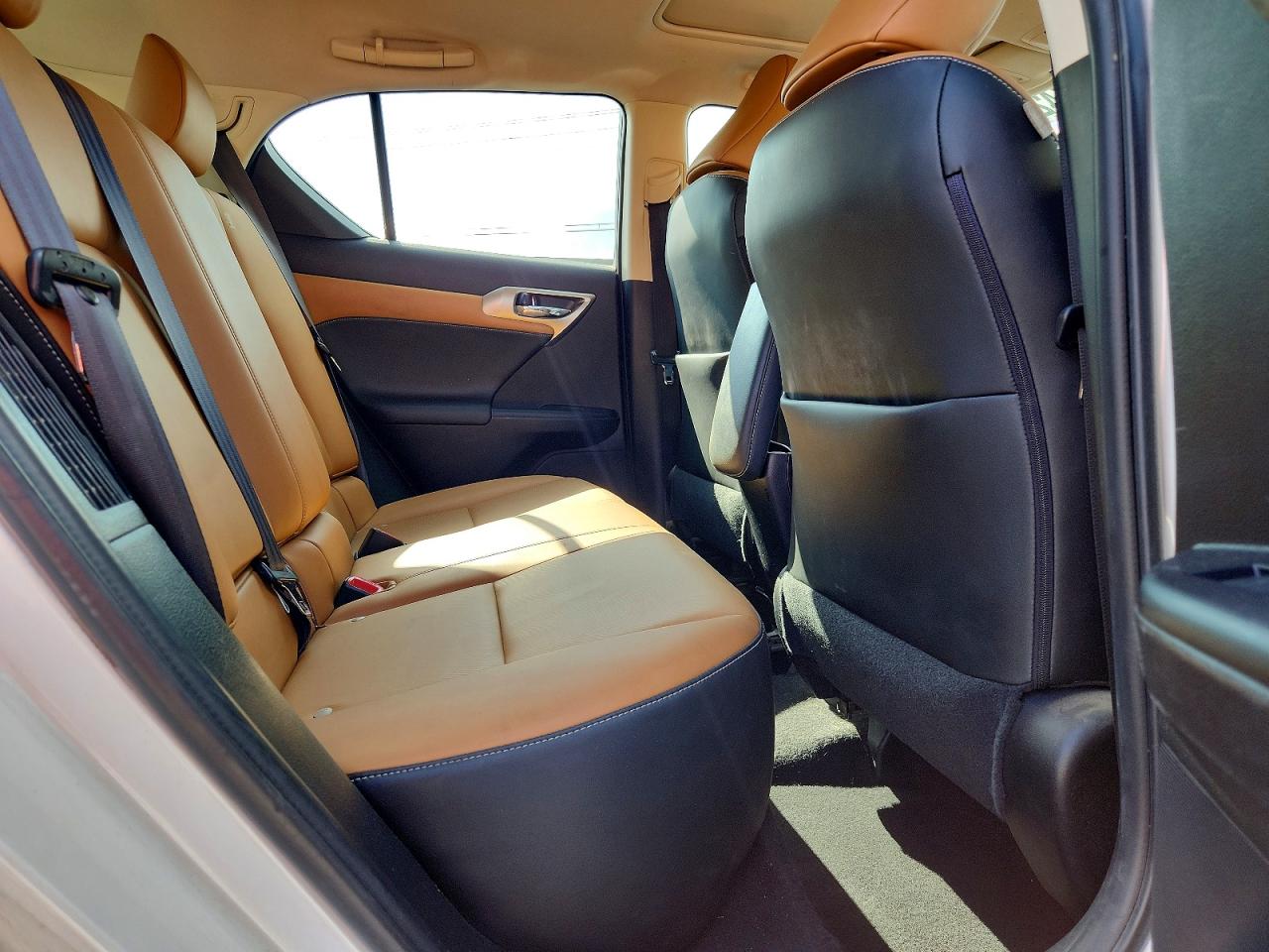 2015 Lexus Ct 200 White vin: JTHKD5BH4F2212134