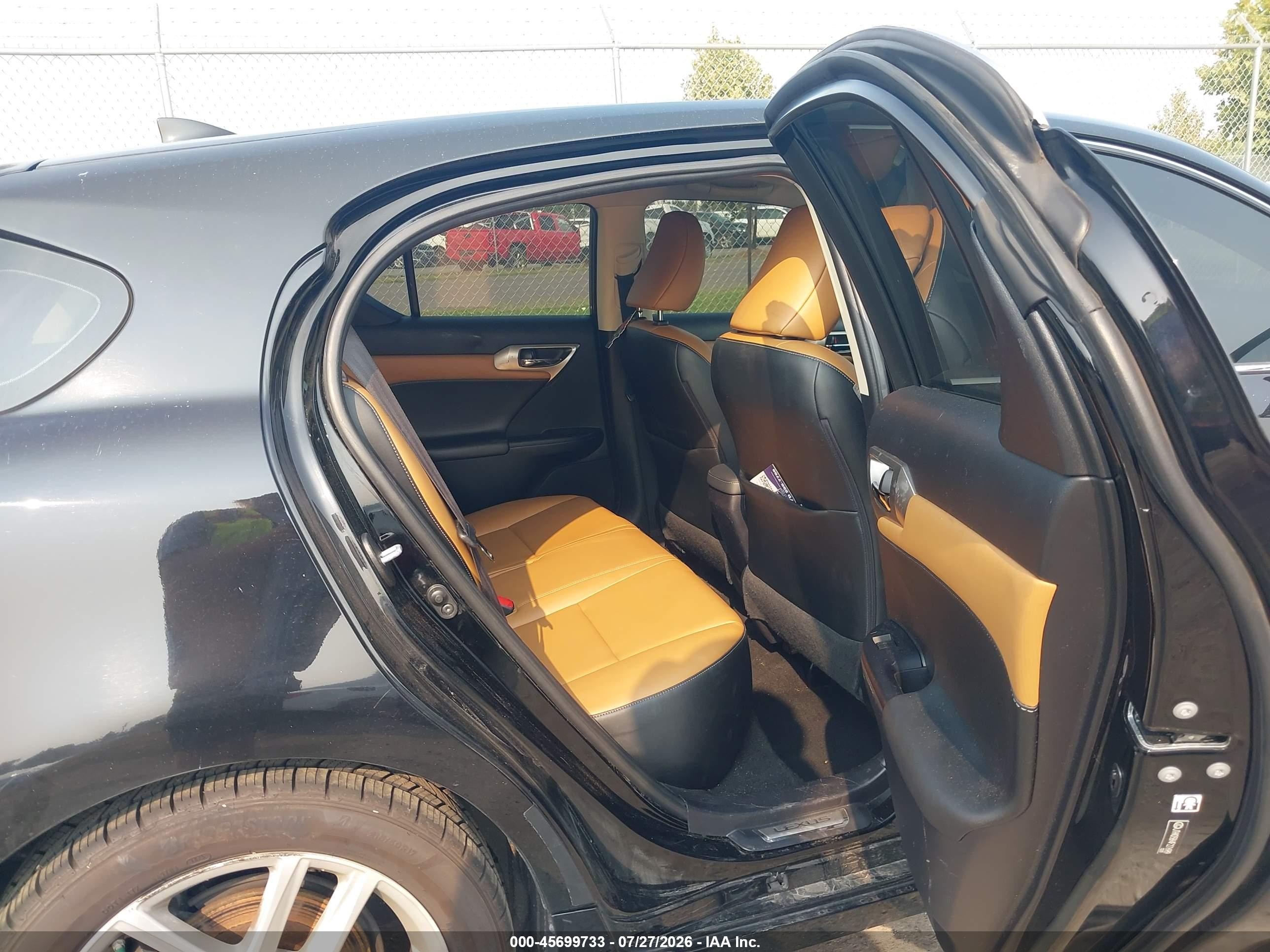 2015 Lexus Ct 200h   Black vin: JTHKD5BH4F2216989